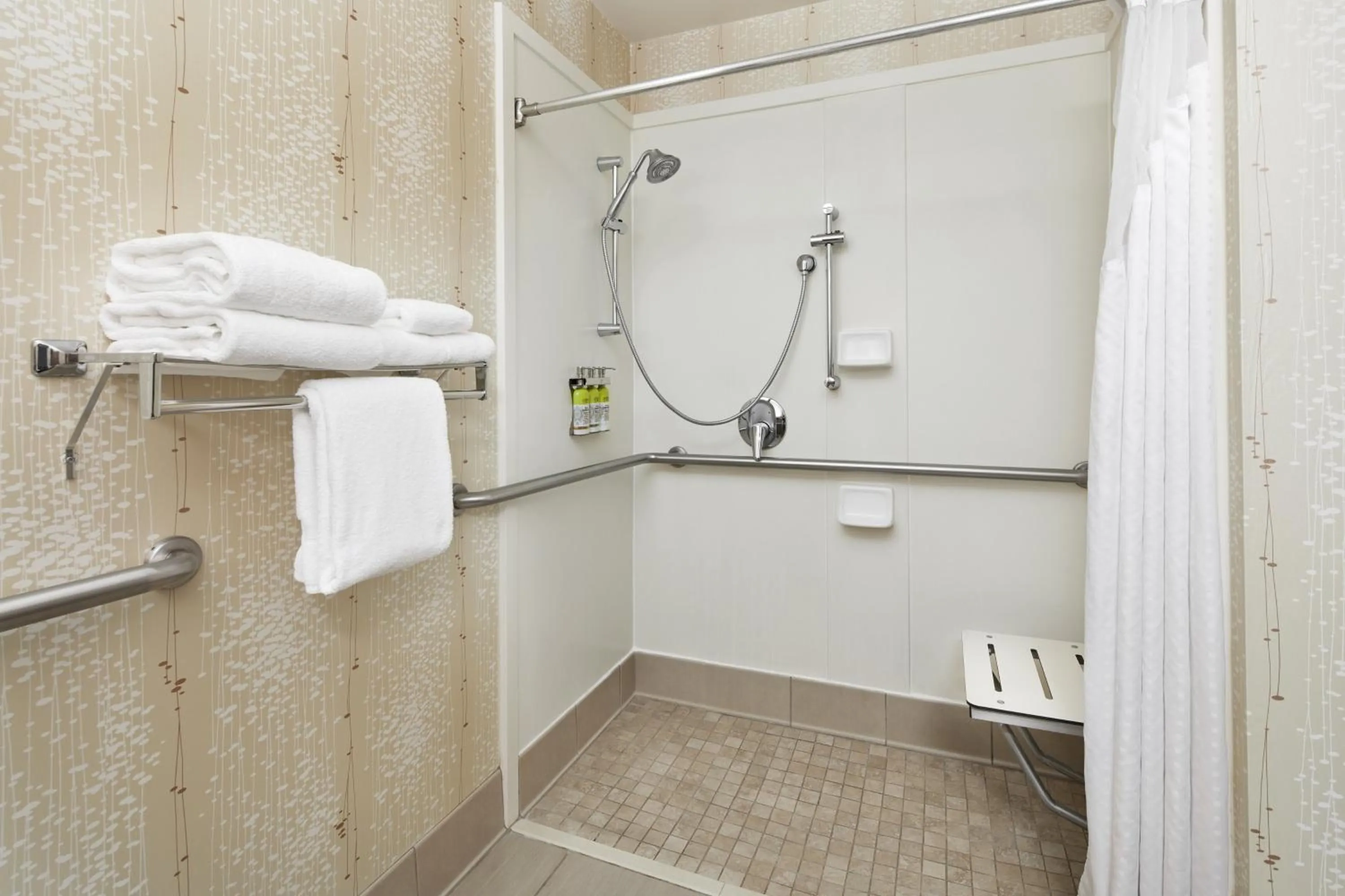 Photo of the whole room in Holiday Inn Express & Suites I-26 & Us 29 At Westgate Mall by IHG