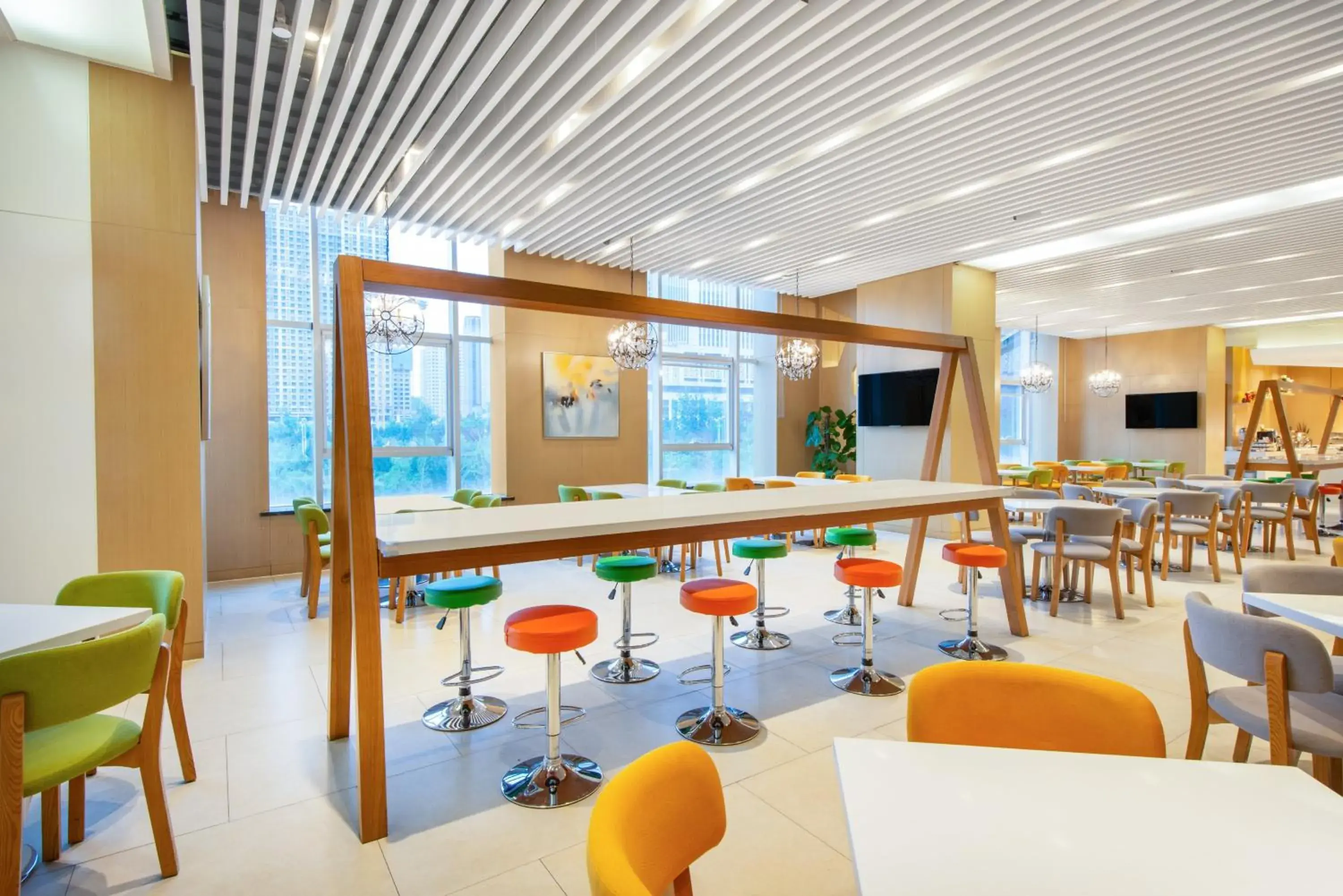 Restaurant/places to eat in Holiday Inn Express Jinan High-Tech Zone by IHG Restaurant/places to eat in Holiday Inn Express Jinan High-Tech Zone by IHG