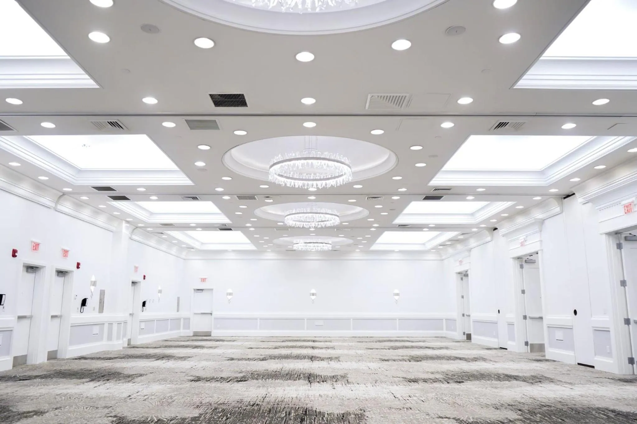 Banquet/Function facilities in Crowne Plaza Providence-Warwick (Airport) by IHG