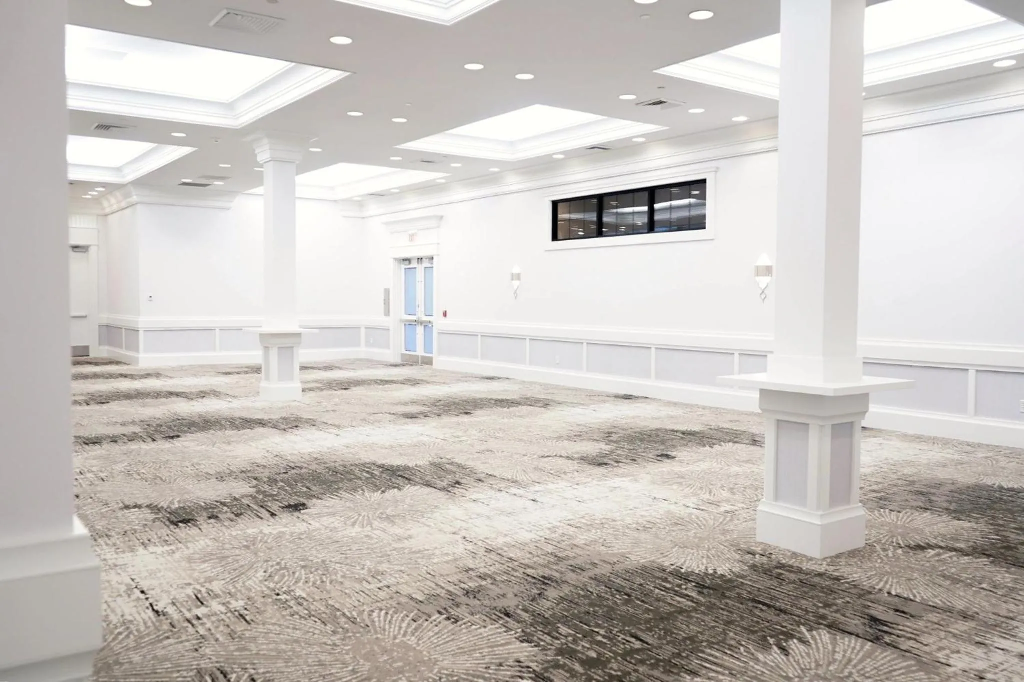 Meeting/conference room in Crowne Plaza Providence-Warwick (Airport) by IHG