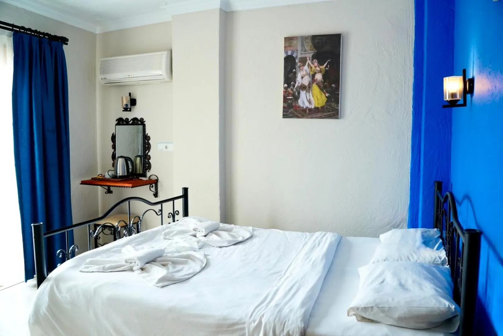 Bed in Rebetika Hotel & bistro