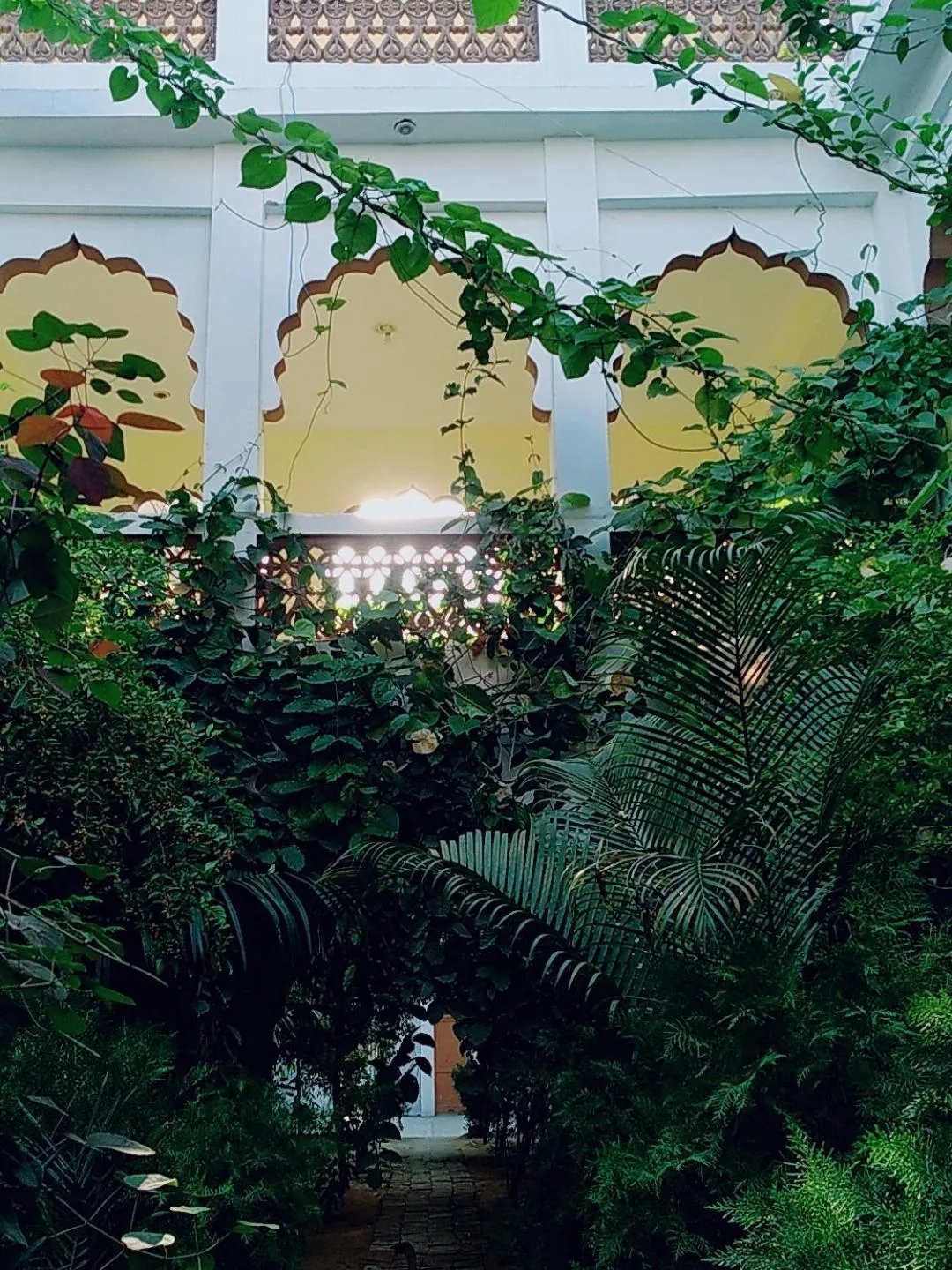 Radhika Palace Hotel