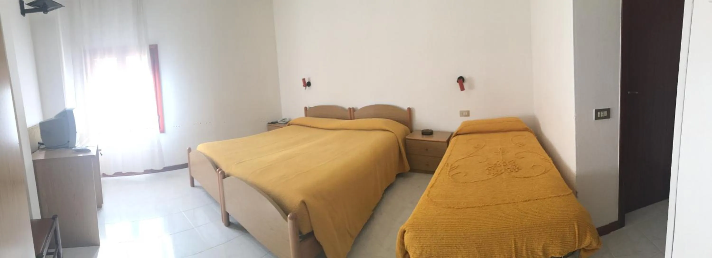 Bedroom in Albergo Ristorante Giulietta e Romeo