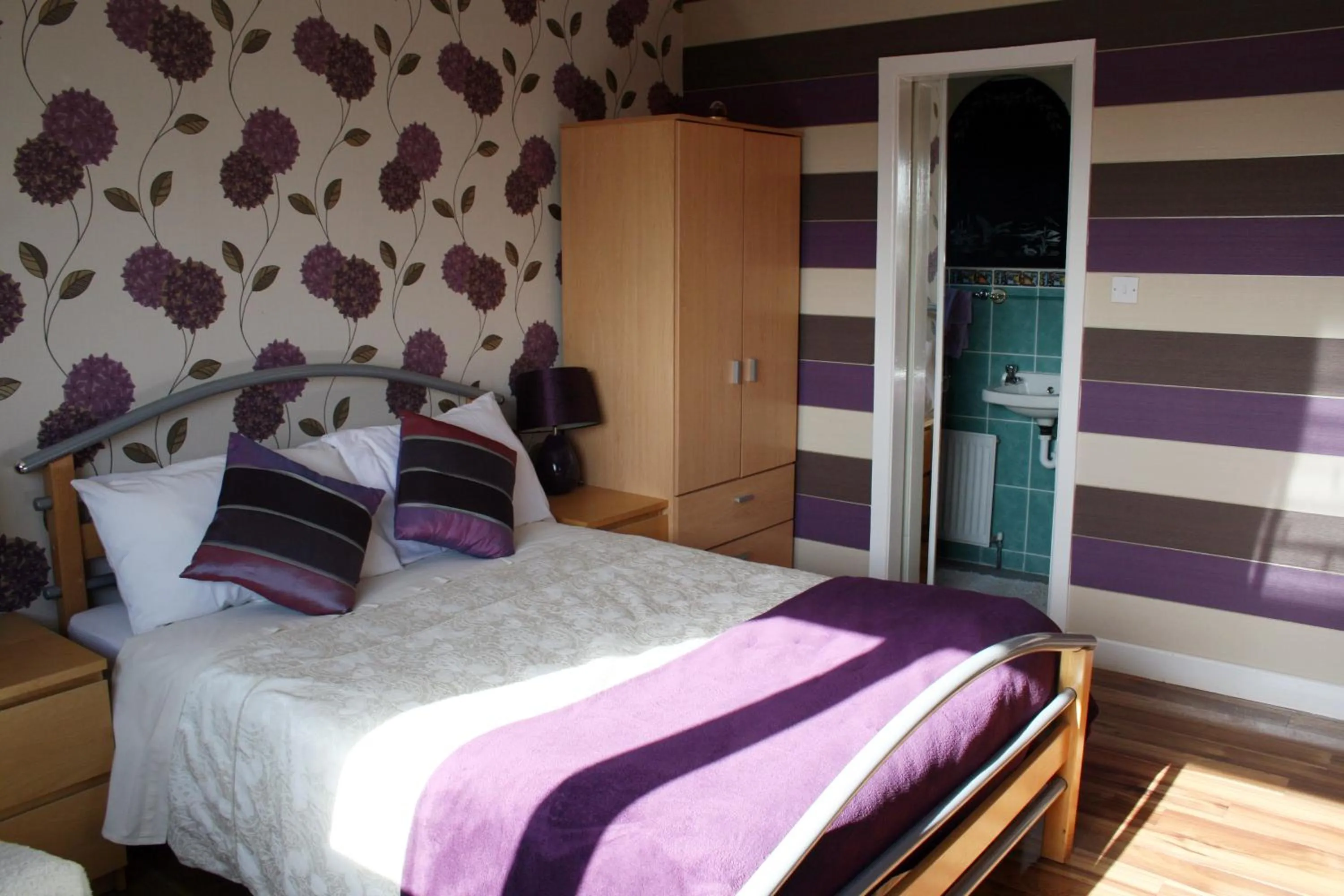 Bed in Ceecliff House