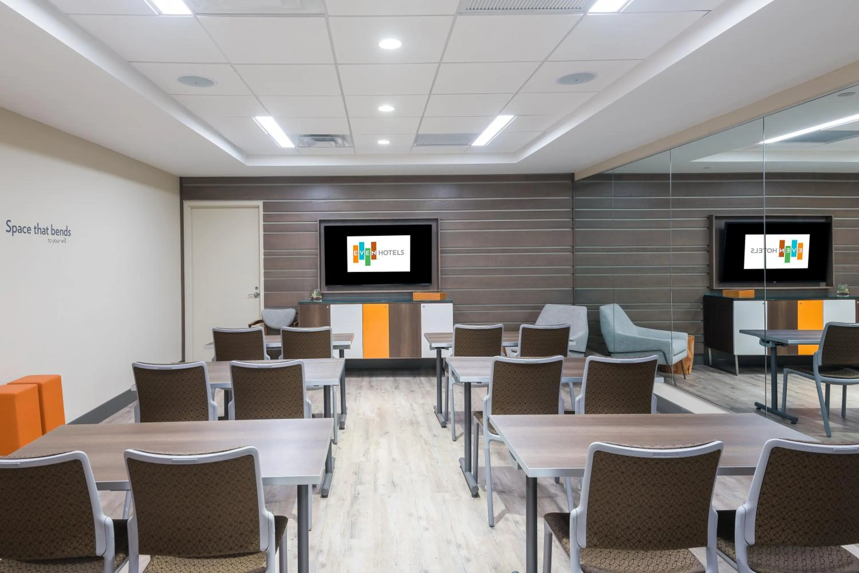 Meeting/conference room in EVEN Hotel Brooklyn by IHG