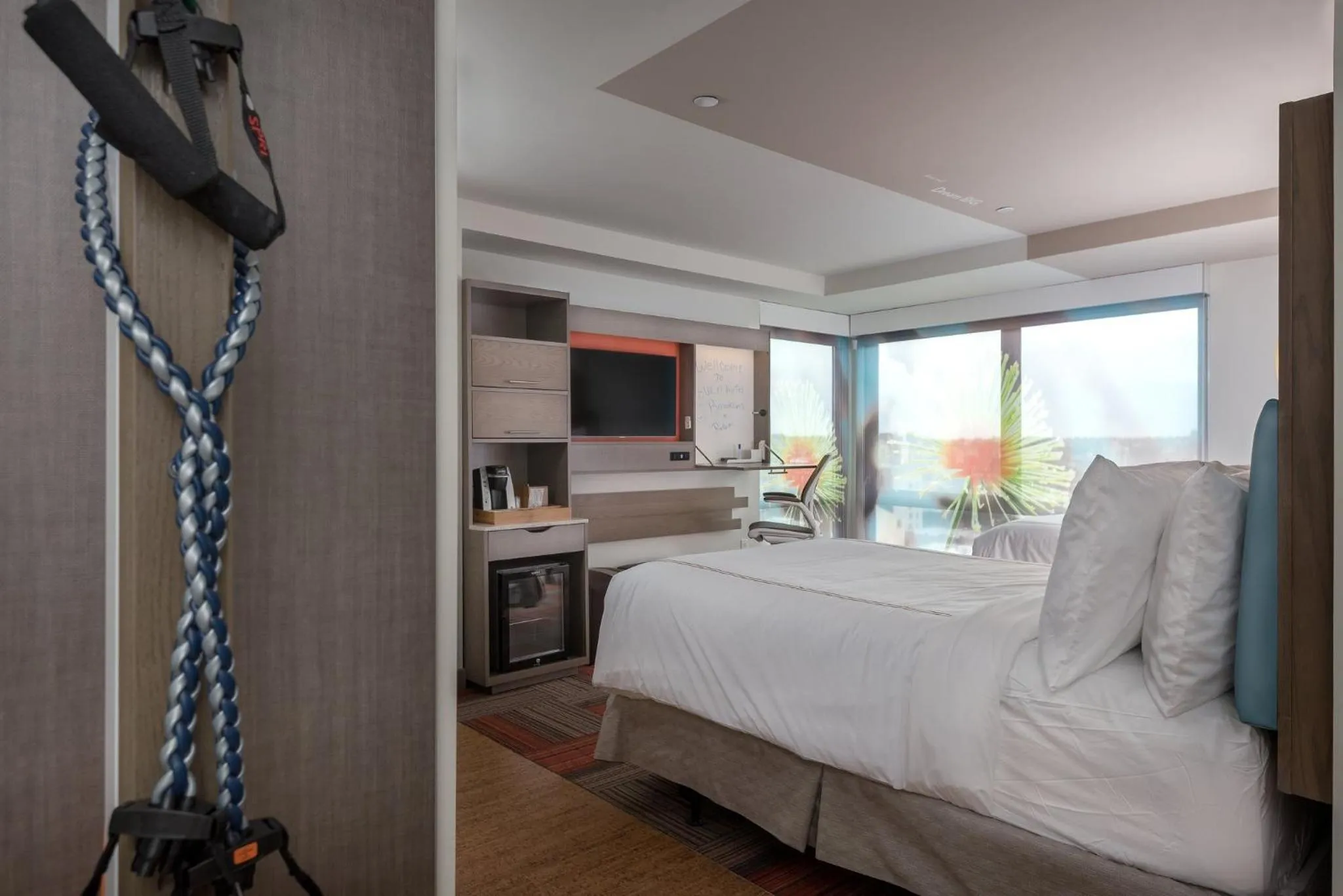 Photo of the whole room, Bed in EVEN Hotel Brooklyn by IHG