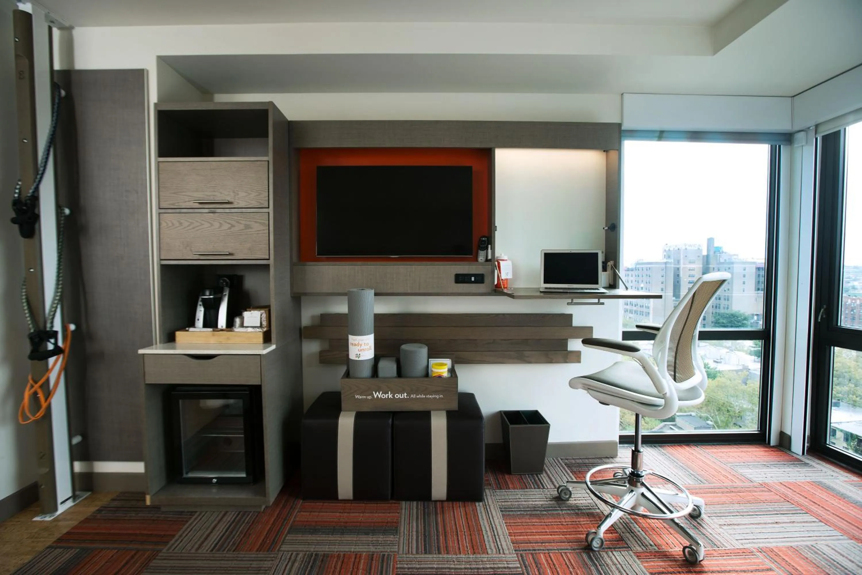 Bedroom in EVEN Hotel Brooklyn by IHG