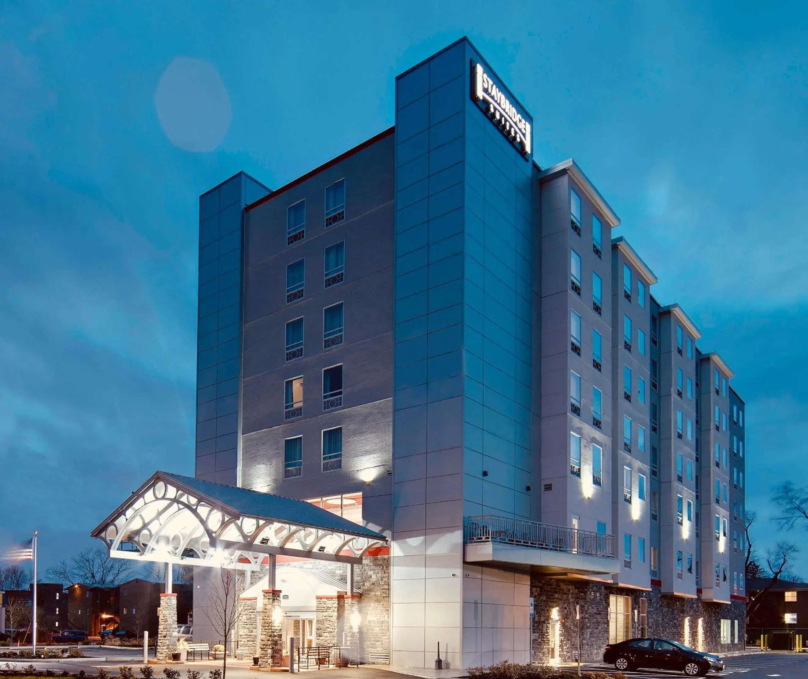 Property building in Staybridge Suites - University Area OSU by IHG Property building in Staybridge Suites - University Area OSU by IHG