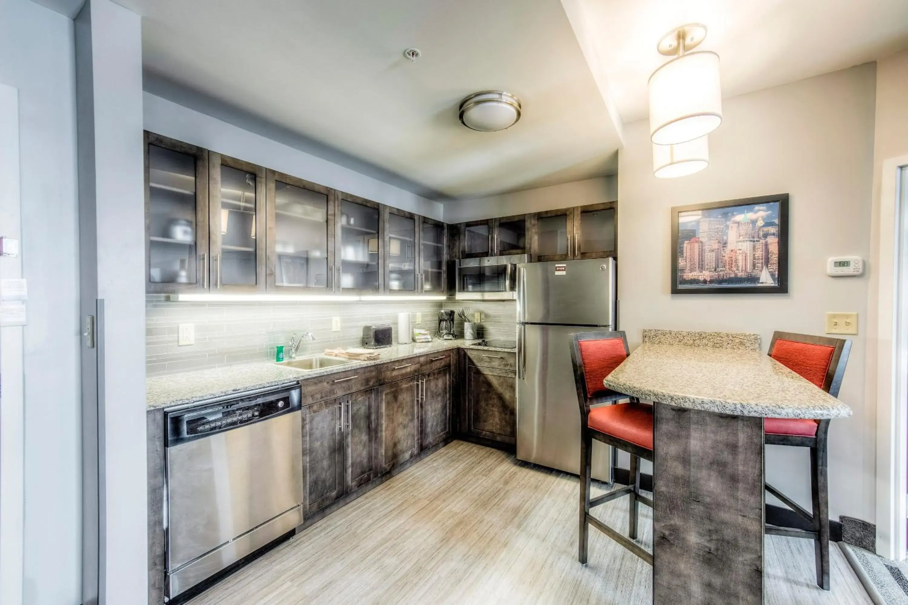 One-Bedroom Queen Room - Disability Access Tran Shower in Staybridge Suites - University Area OSU by IHG One-Bedroom Queen Room - Disability Access Tran Shower in Staybridge Suites - University Area OSU by IHG