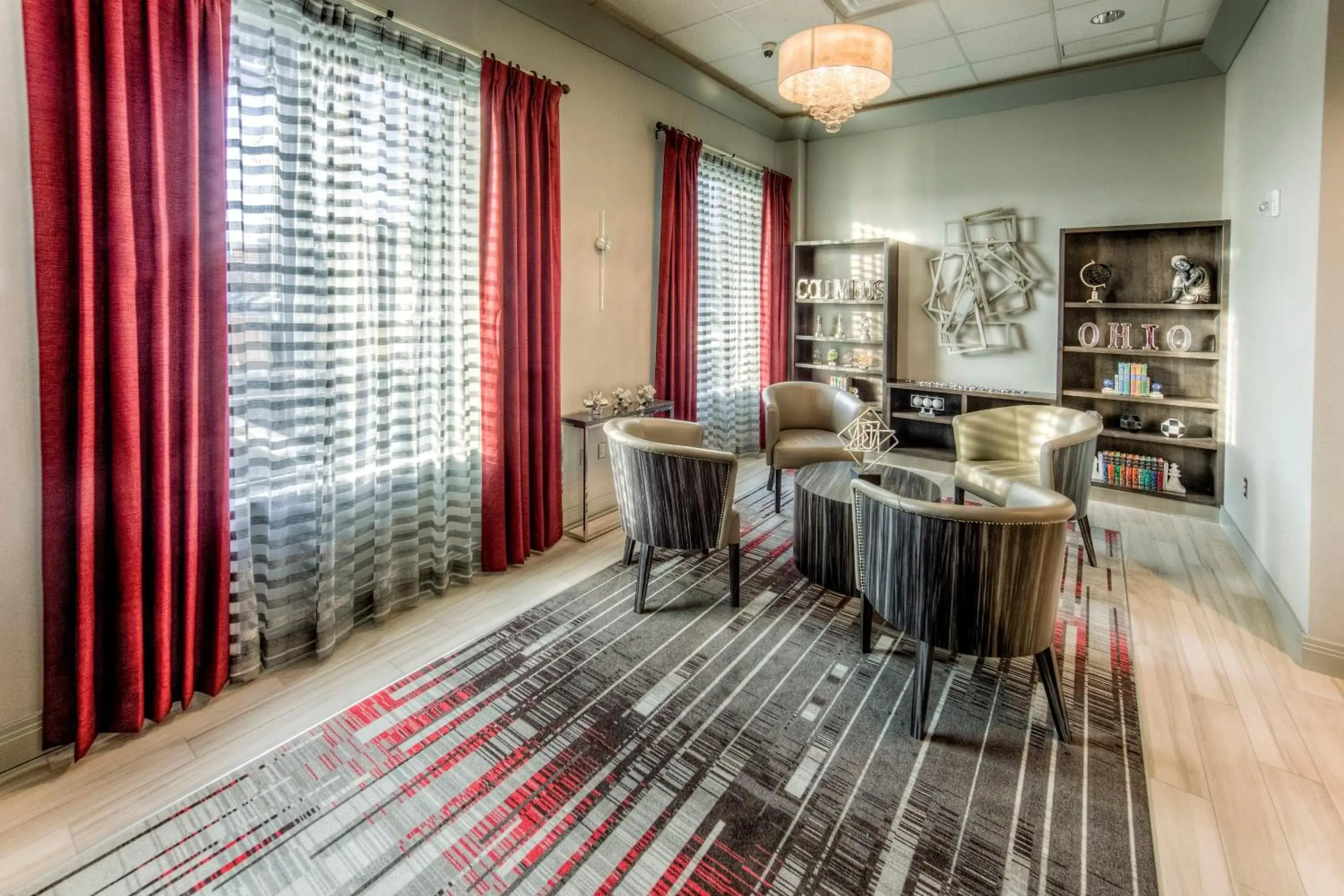 Property building in Staybridge Suites - University Area OSU by IHG Property building in Staybridge Suites - University Area OSU by IHG