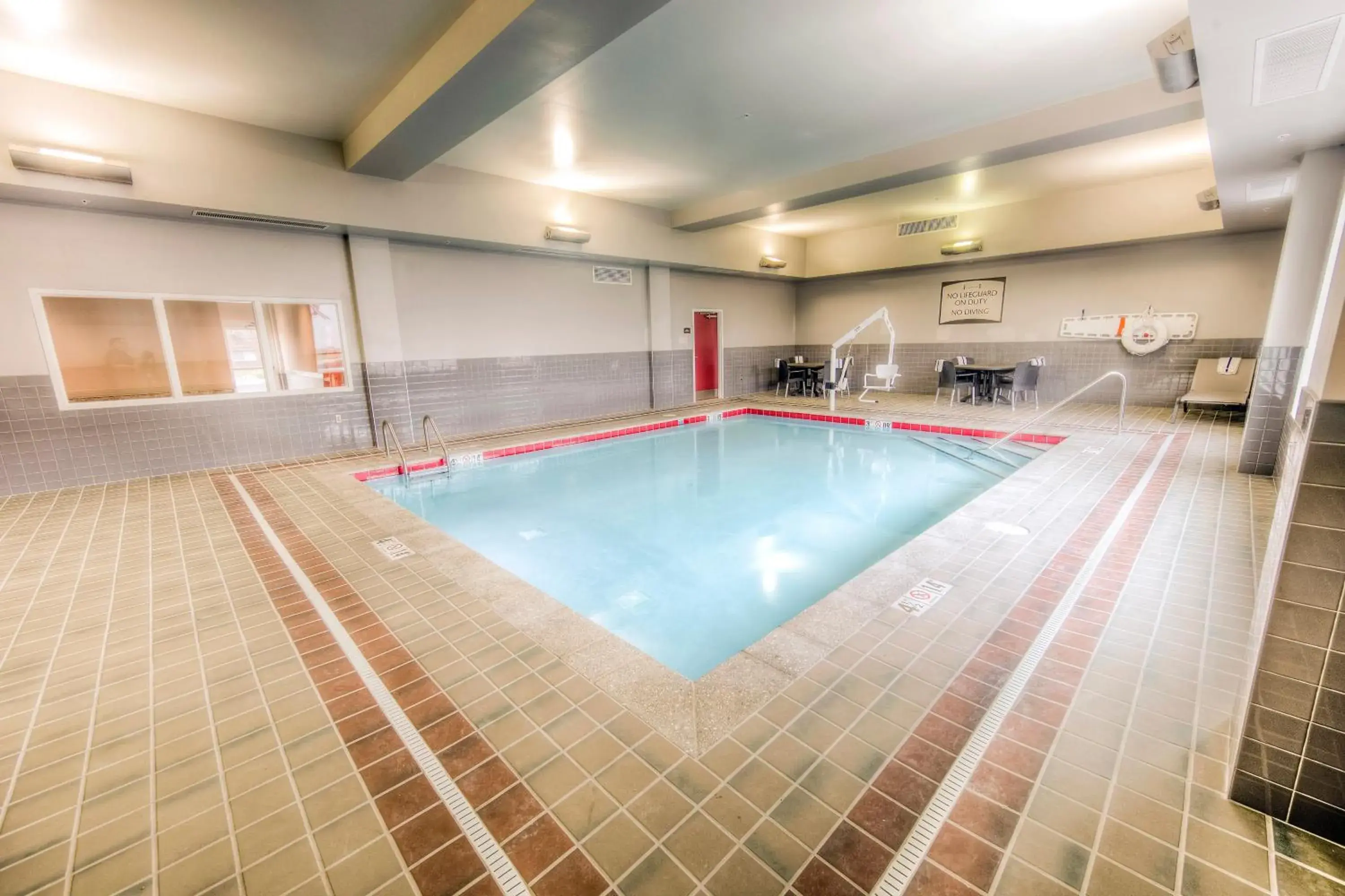 Swimming pool in Staybridge Suites - University Area OSU by IHG Swimming pool in Staybridge Suites - University Area OSU by IHG