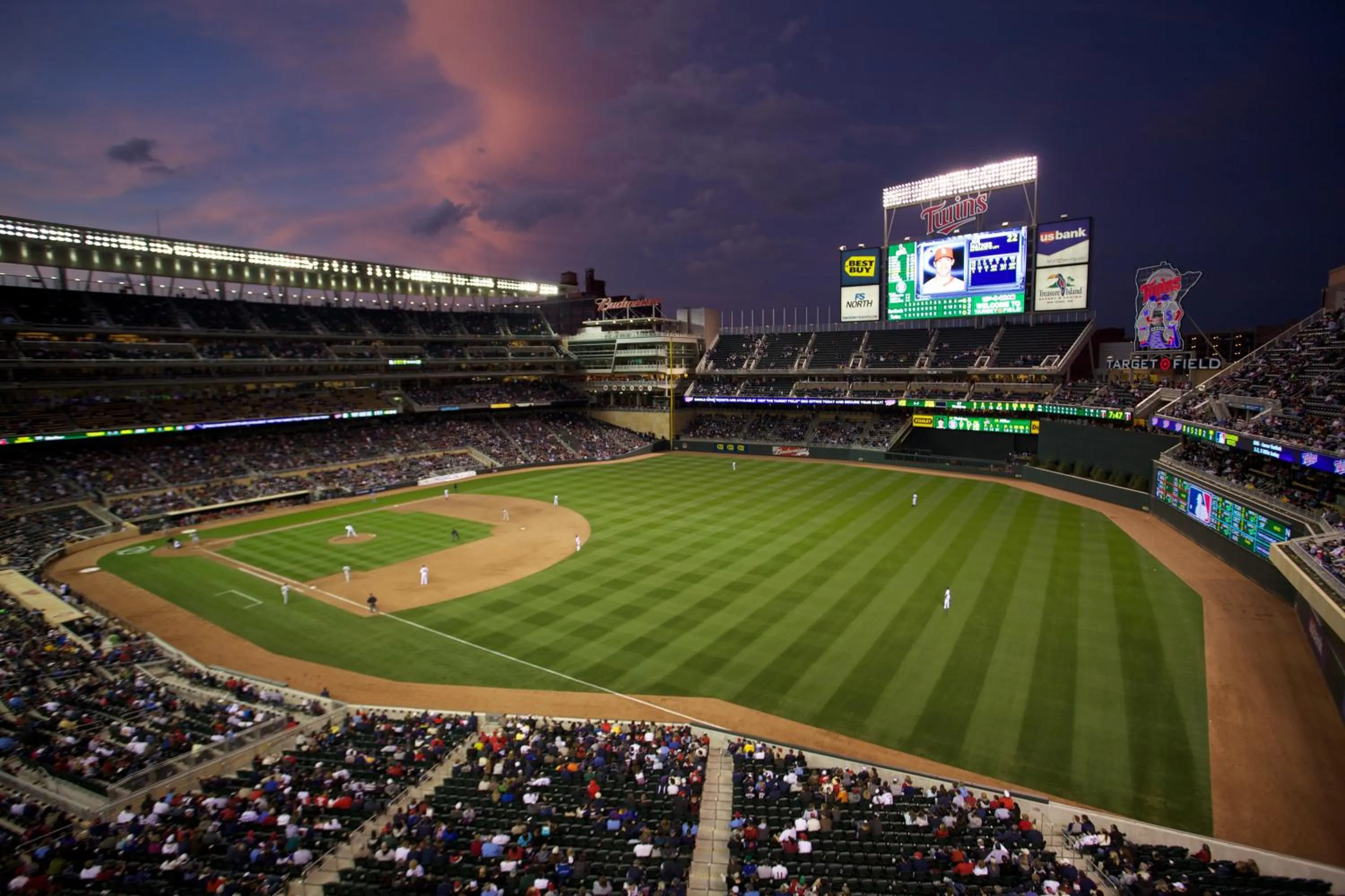 Area and facilities in Holiday Inn Express & Suites Eagan - Minneapolis Area by IHG