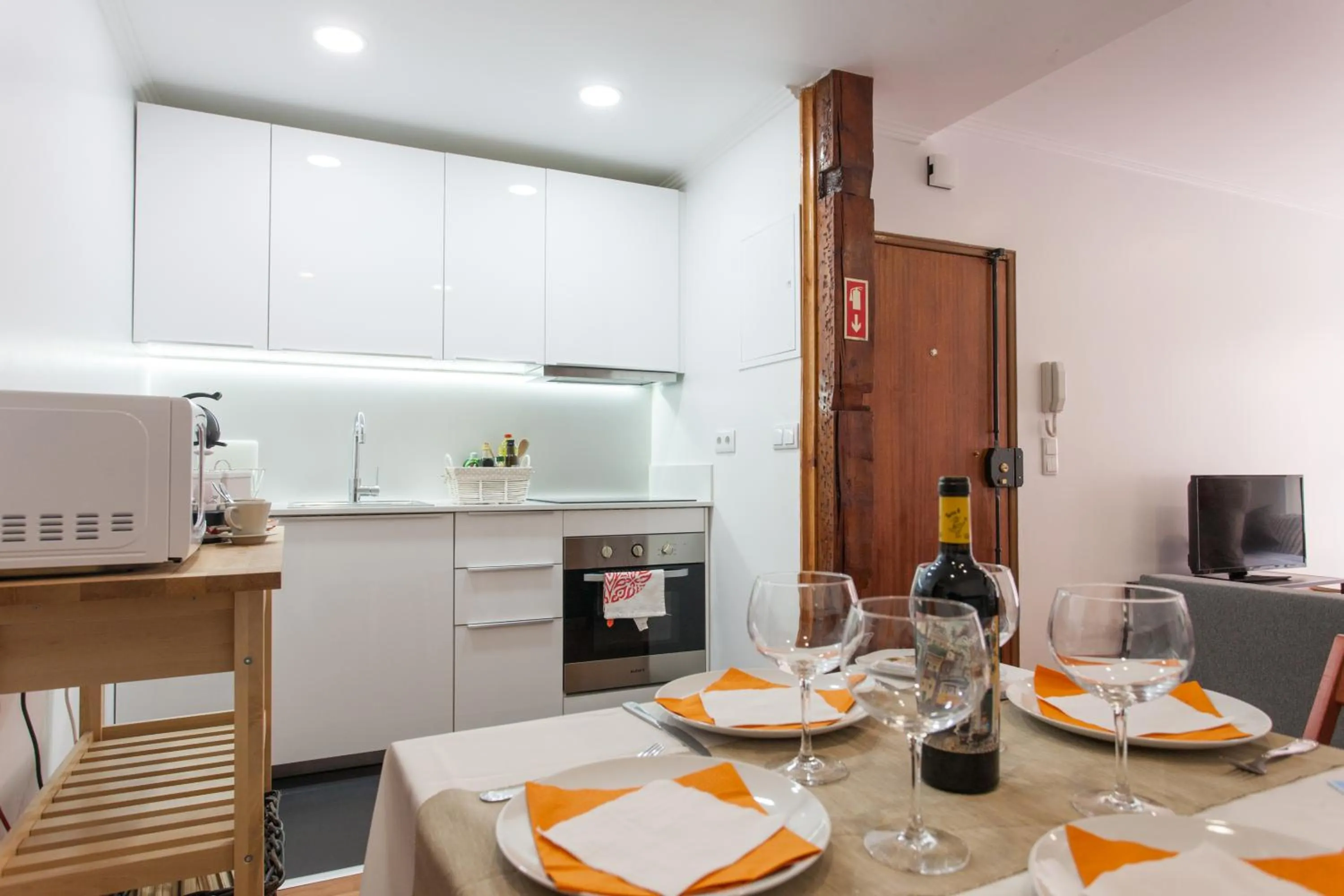 Kitchen or kitchenette in Apartments Center Bairro Alto