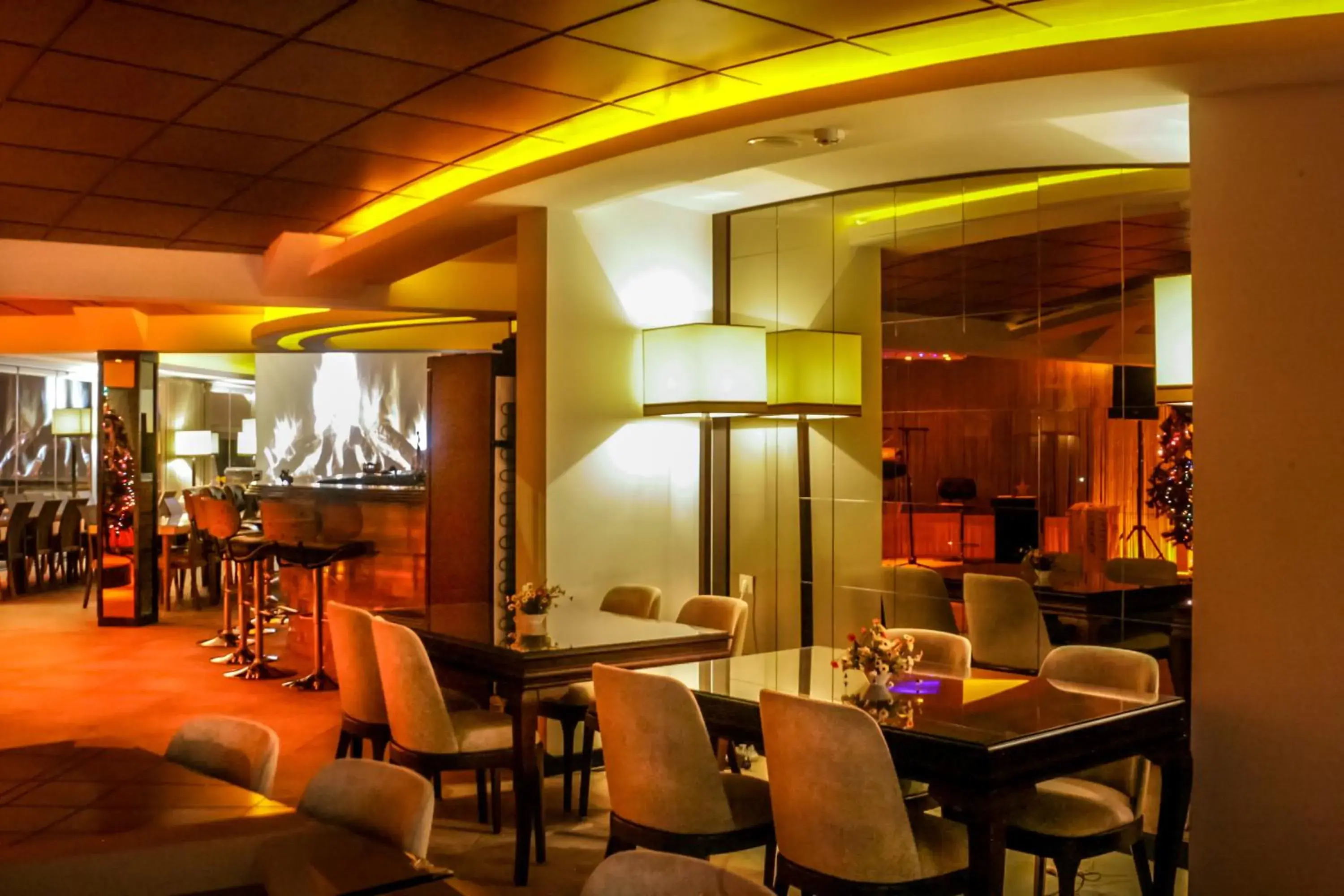 Restaurant/places to eat in Lozengrad Hotel Restaurant/places to eat in Lozengrad Hotel