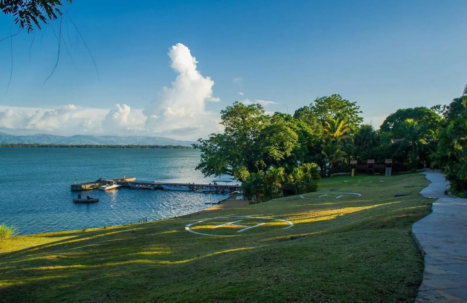 Day in Banana Palms Hotel