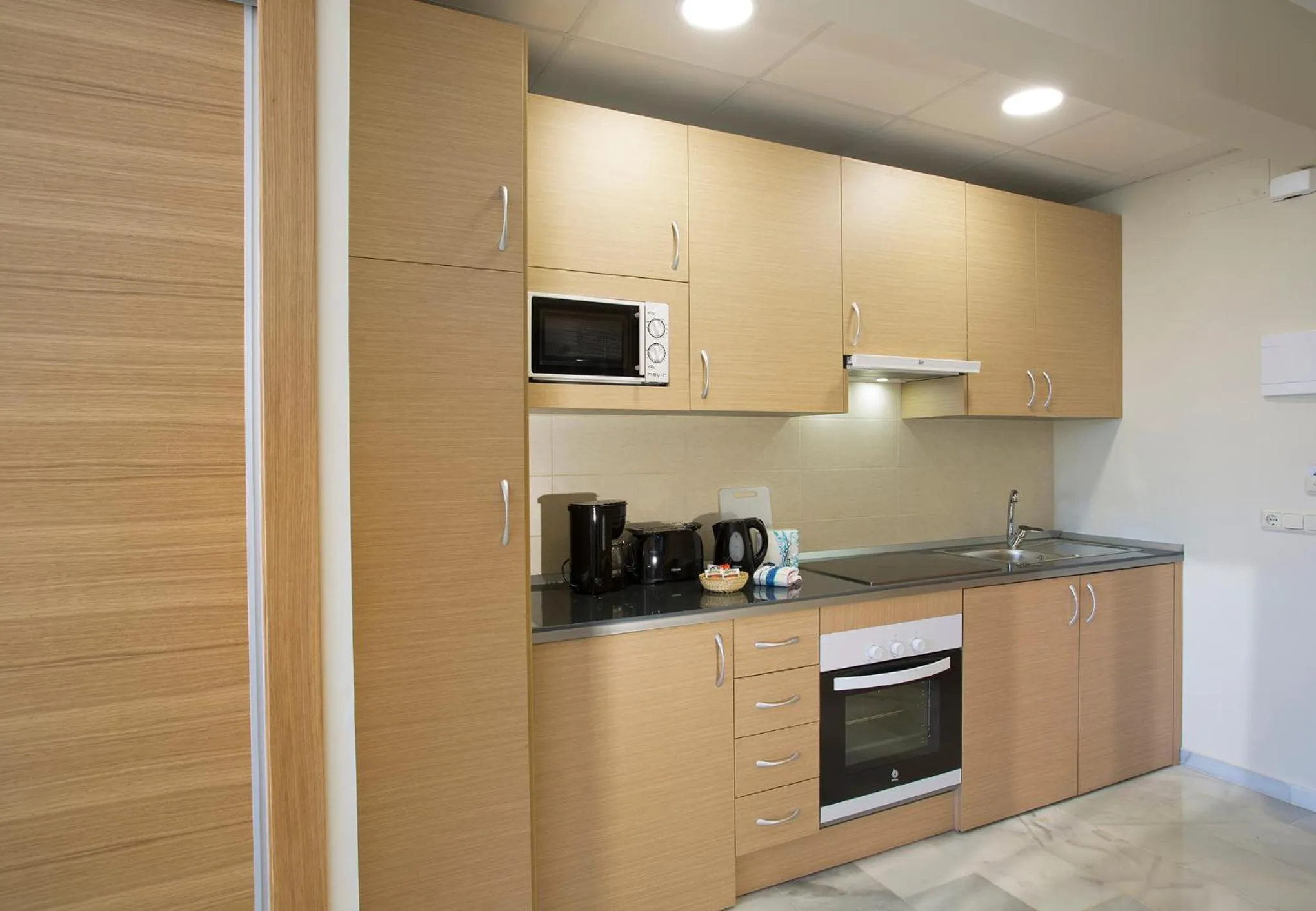 Kitchen or kitchenette in Sunset Beach Club Hotel Apartments