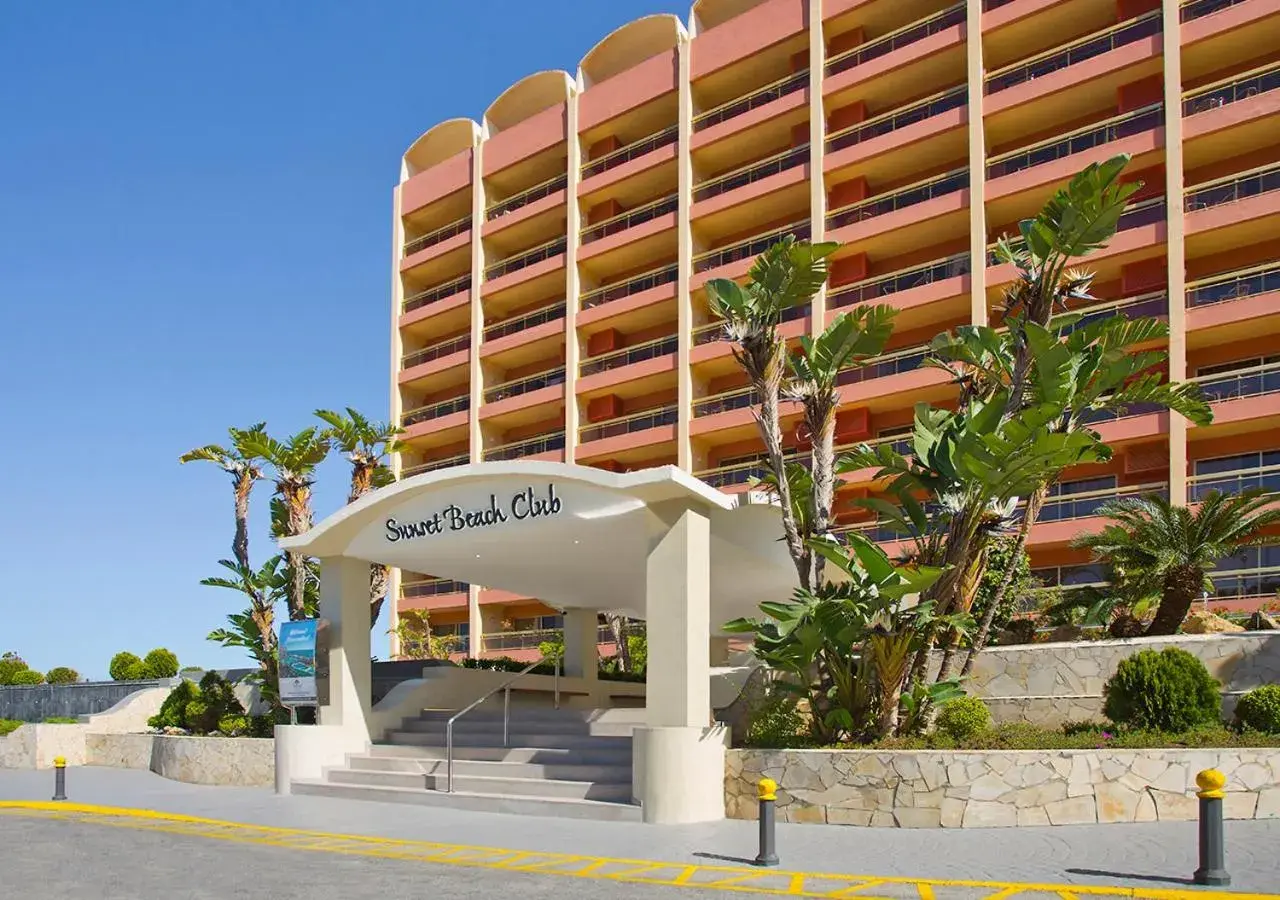 Facade/entrance in Sunset Beach Club Hotel Apartments Facade/entrance in Sunset Beach Club Hotel Apartments