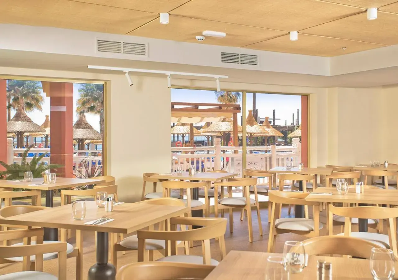 Restaurant/places to eat in Sunset Beach Club Hotel Apartments Restaurant/places to eat in Sunset Beach Club Hotel Apartments