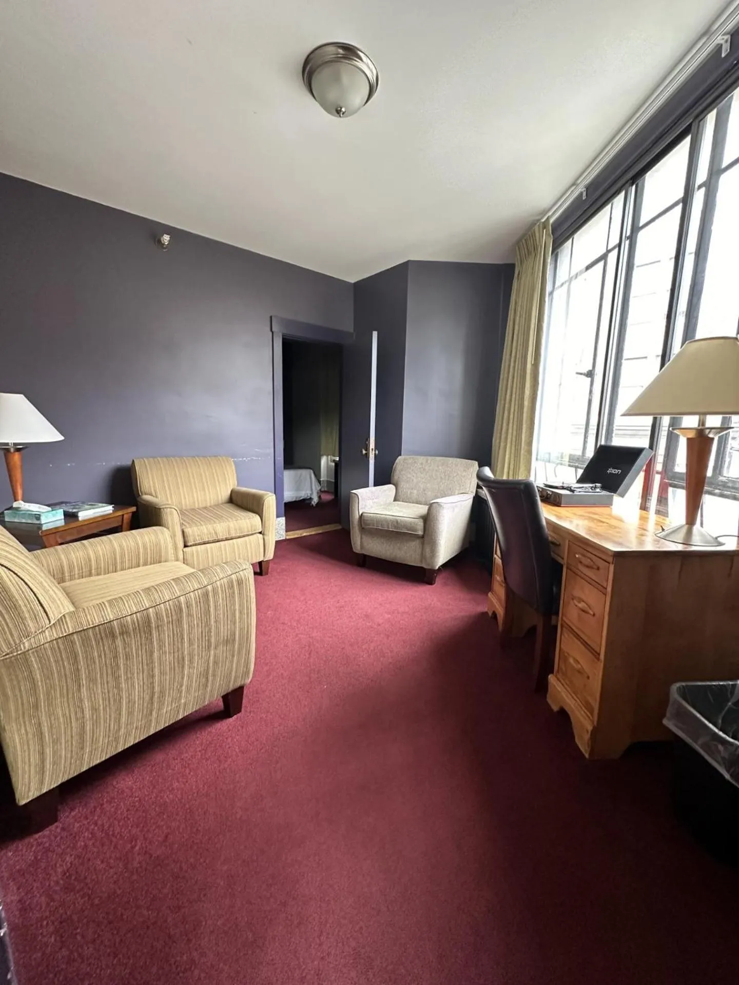 Seating area, Bed in Latchis Hotel