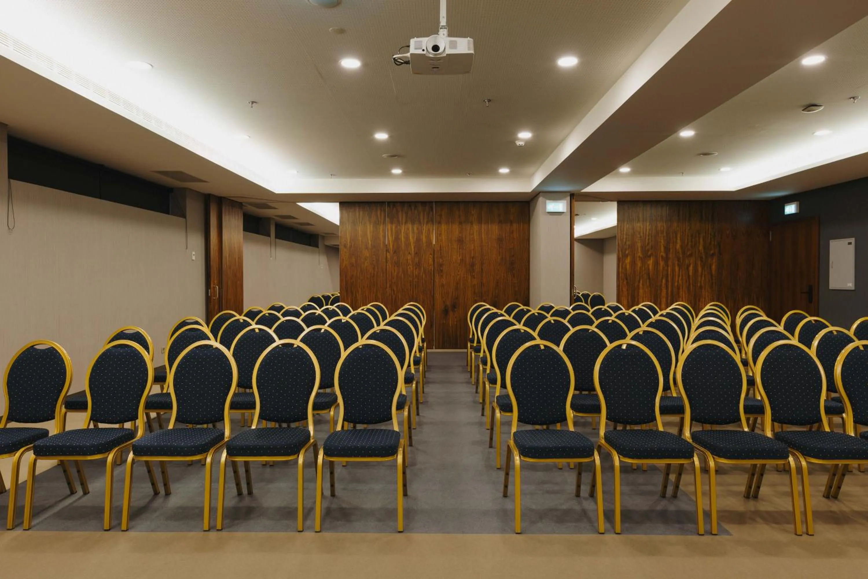 Meeting/conference room in Timbre Heroismo