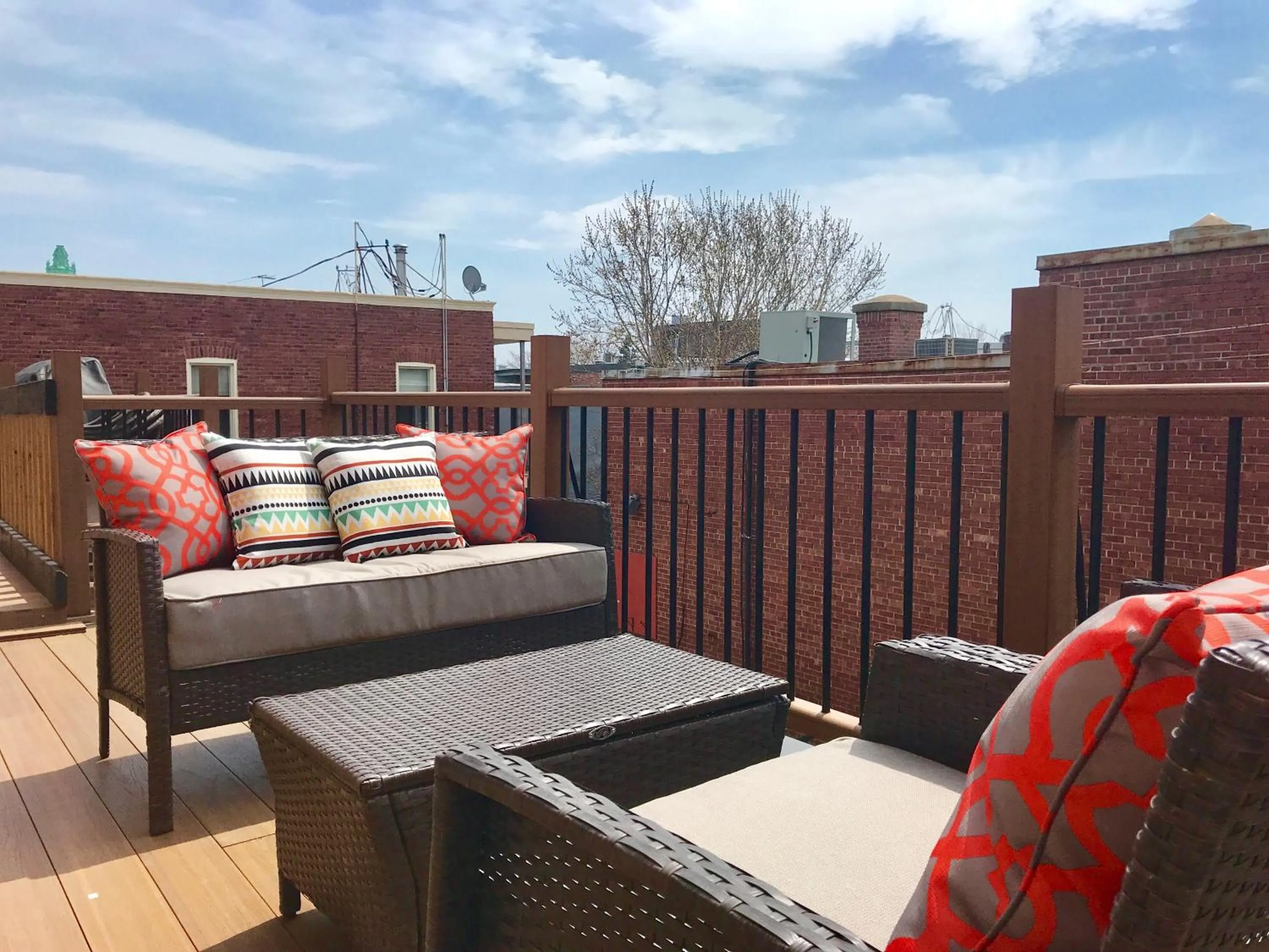 Patio in MTLVacationrentals-The MTLVR Kisses