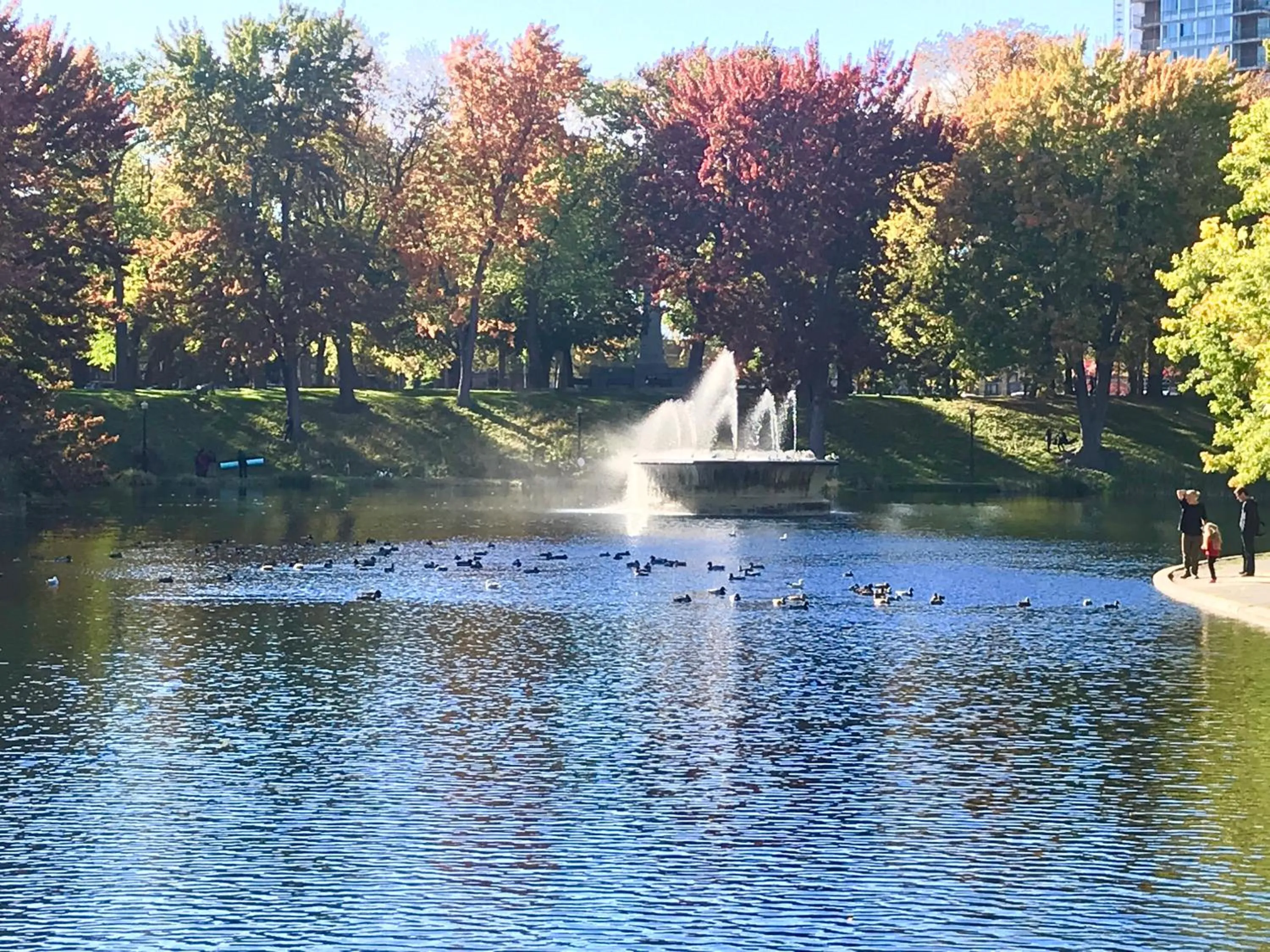 Nearby landmark in MTLVacationrentals-The MTLVR Kisses