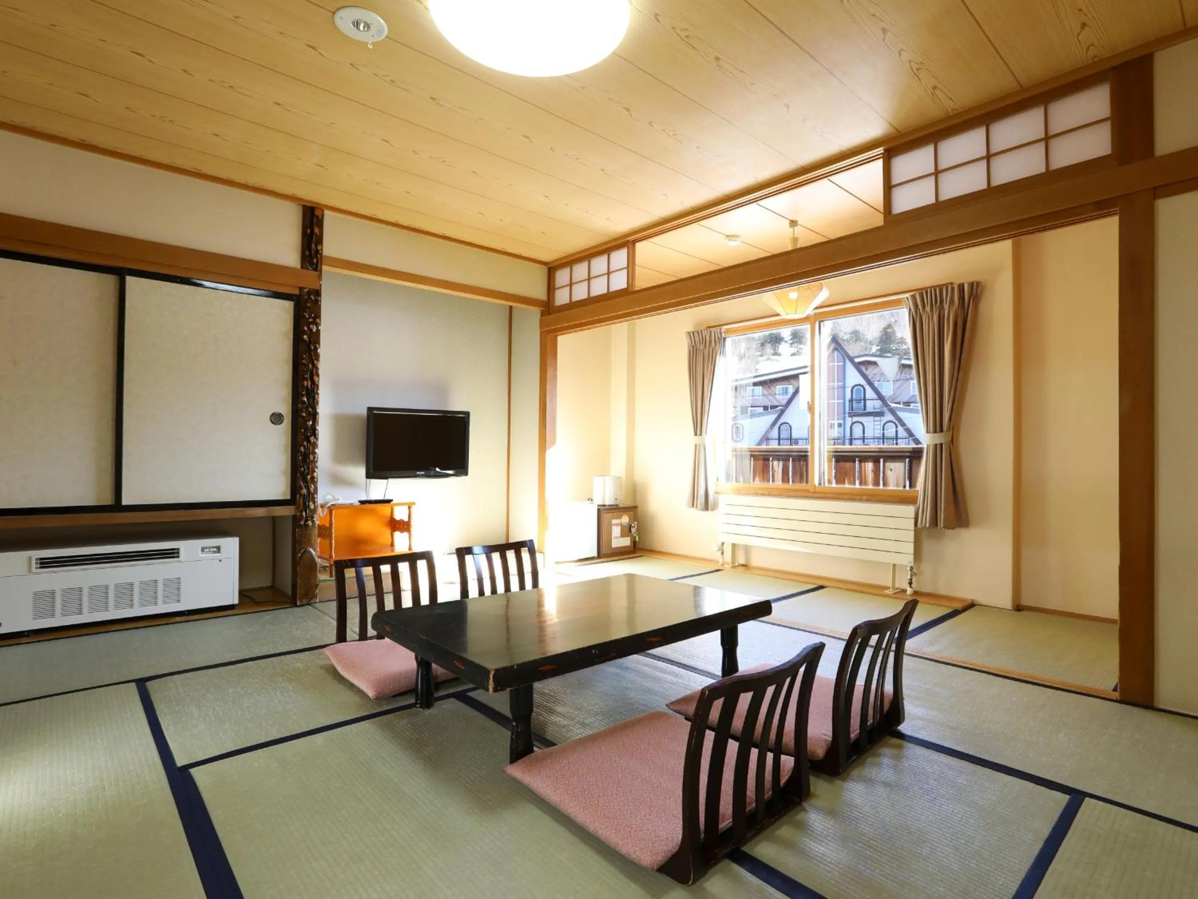 Photo of the whole room in Shiga Ichii Hotel