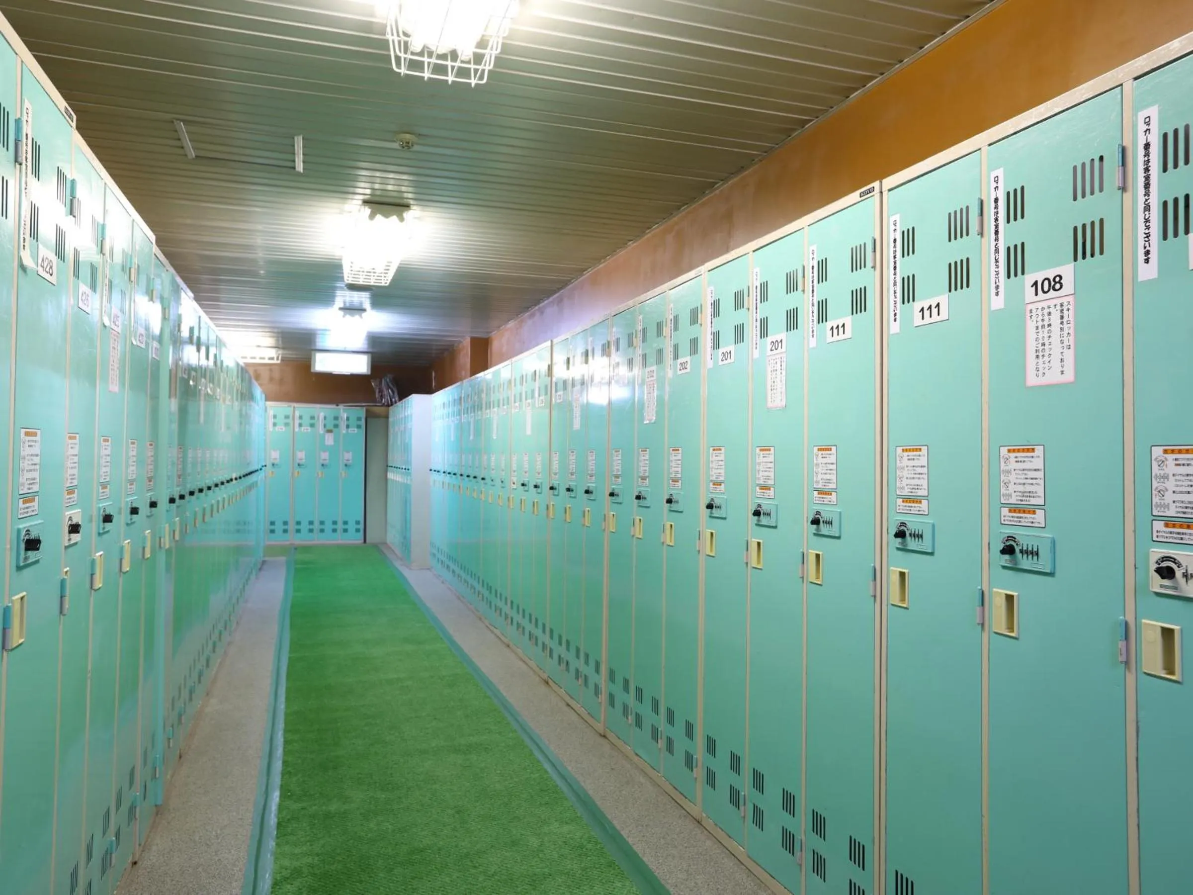 microwave in Shiga Ichii Hotel