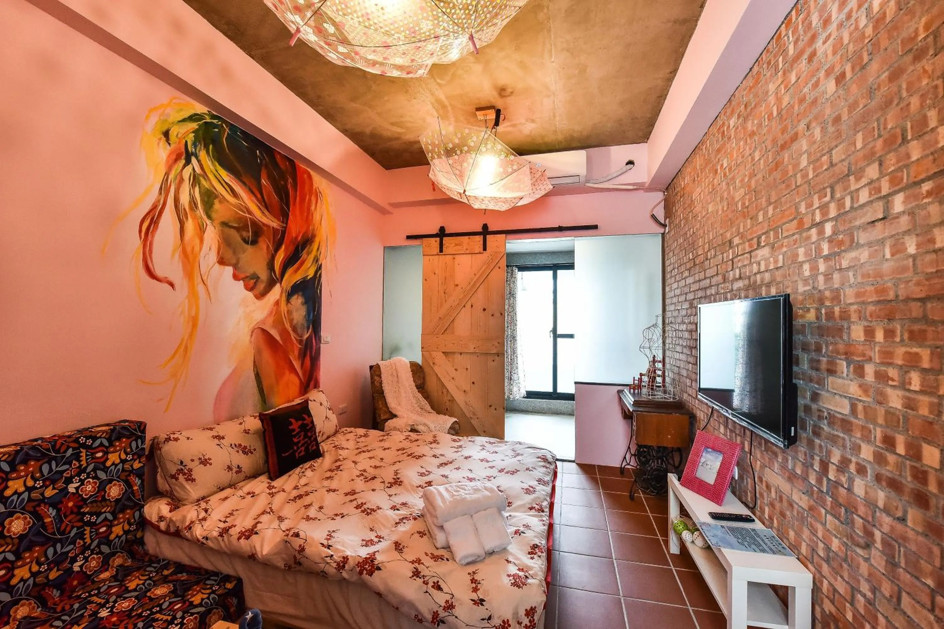 TV and multimedia, Bed in Anping Wikid Design Hotel