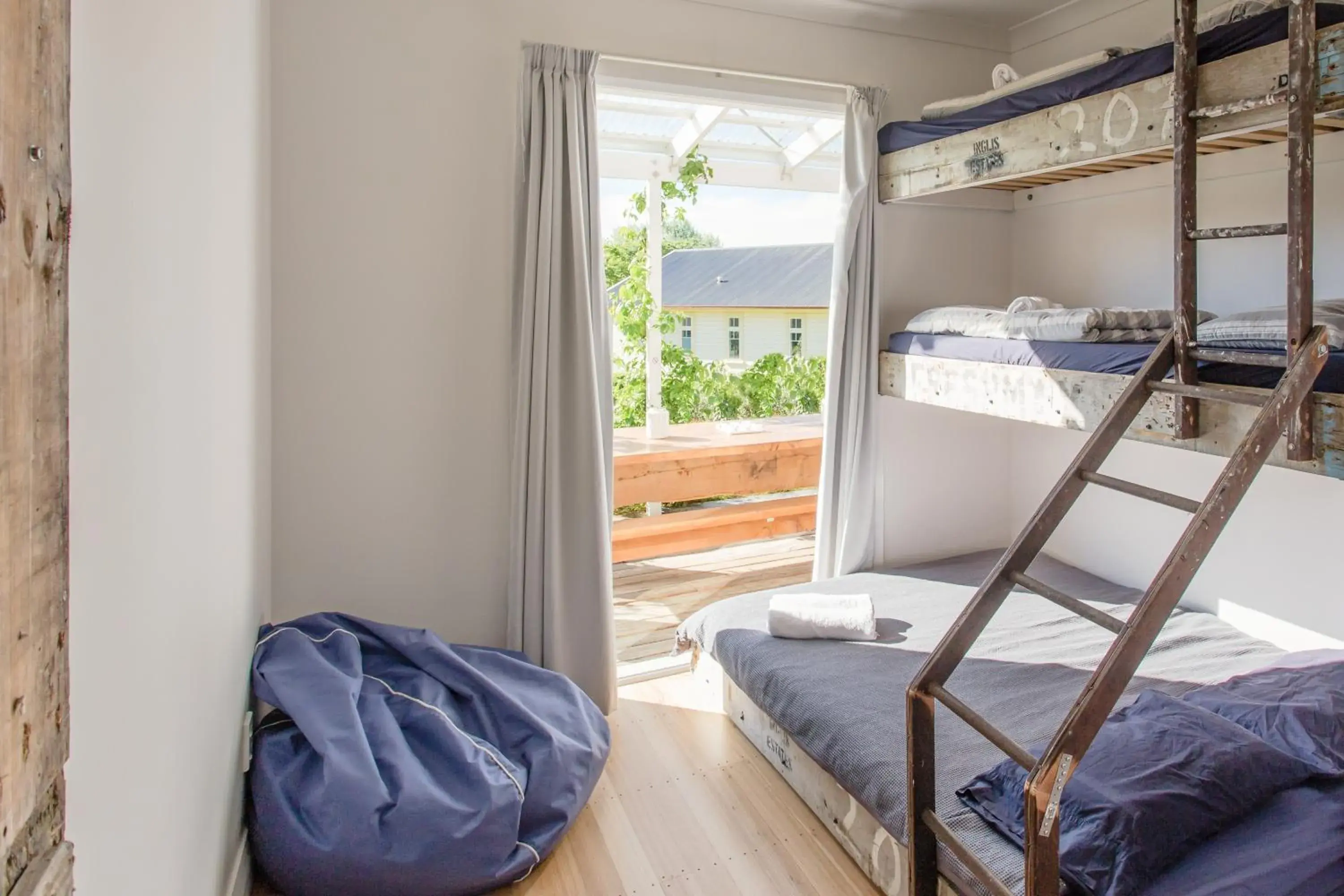 Family Room in The Pear Orchard Lodge Family Room in The Pear Orchard Lodge