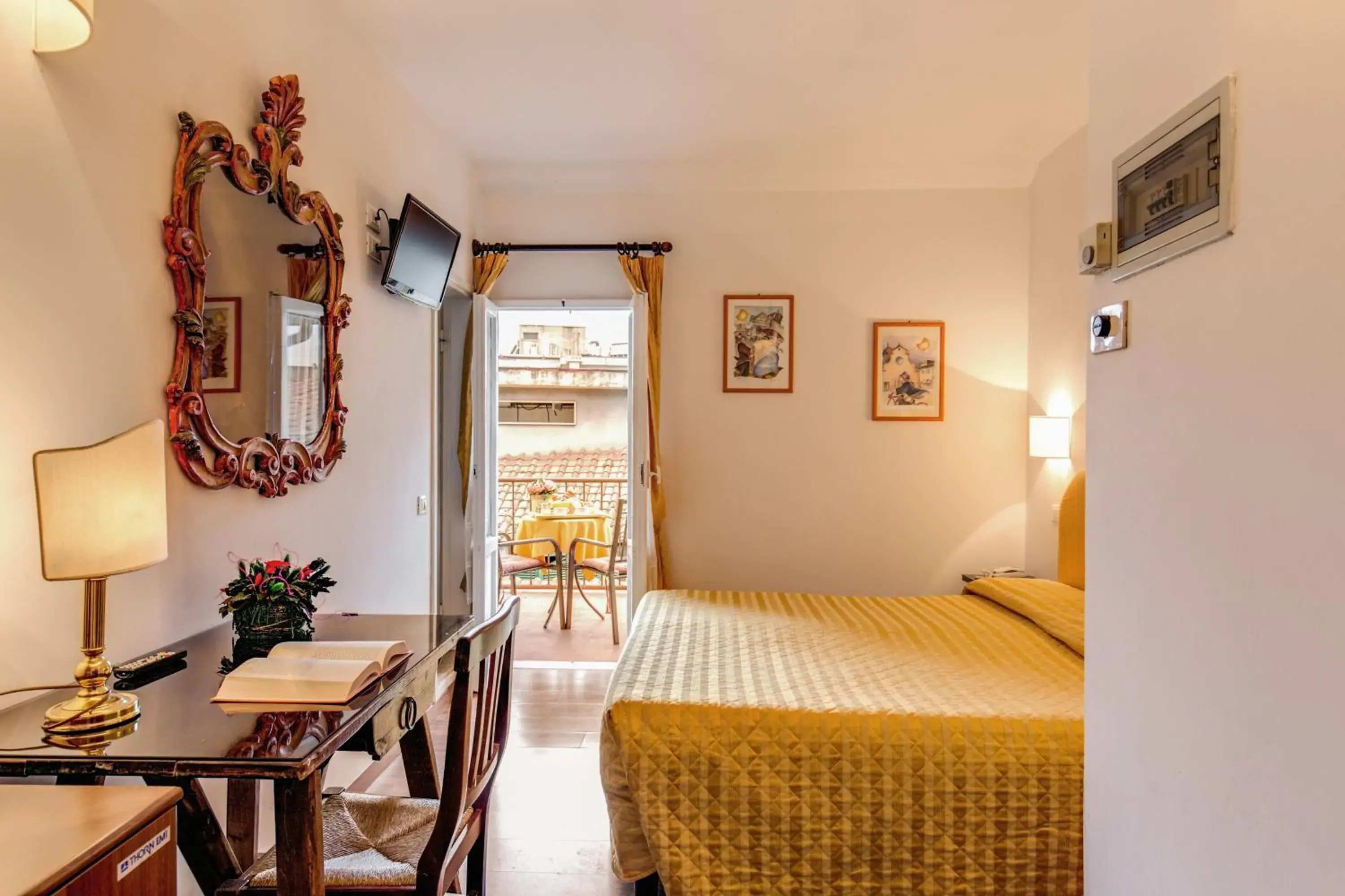 Day, Bed in Hotel S.Giorgio & Olimpic Day, Bed in Hotel S.Giorgio & Olimpic