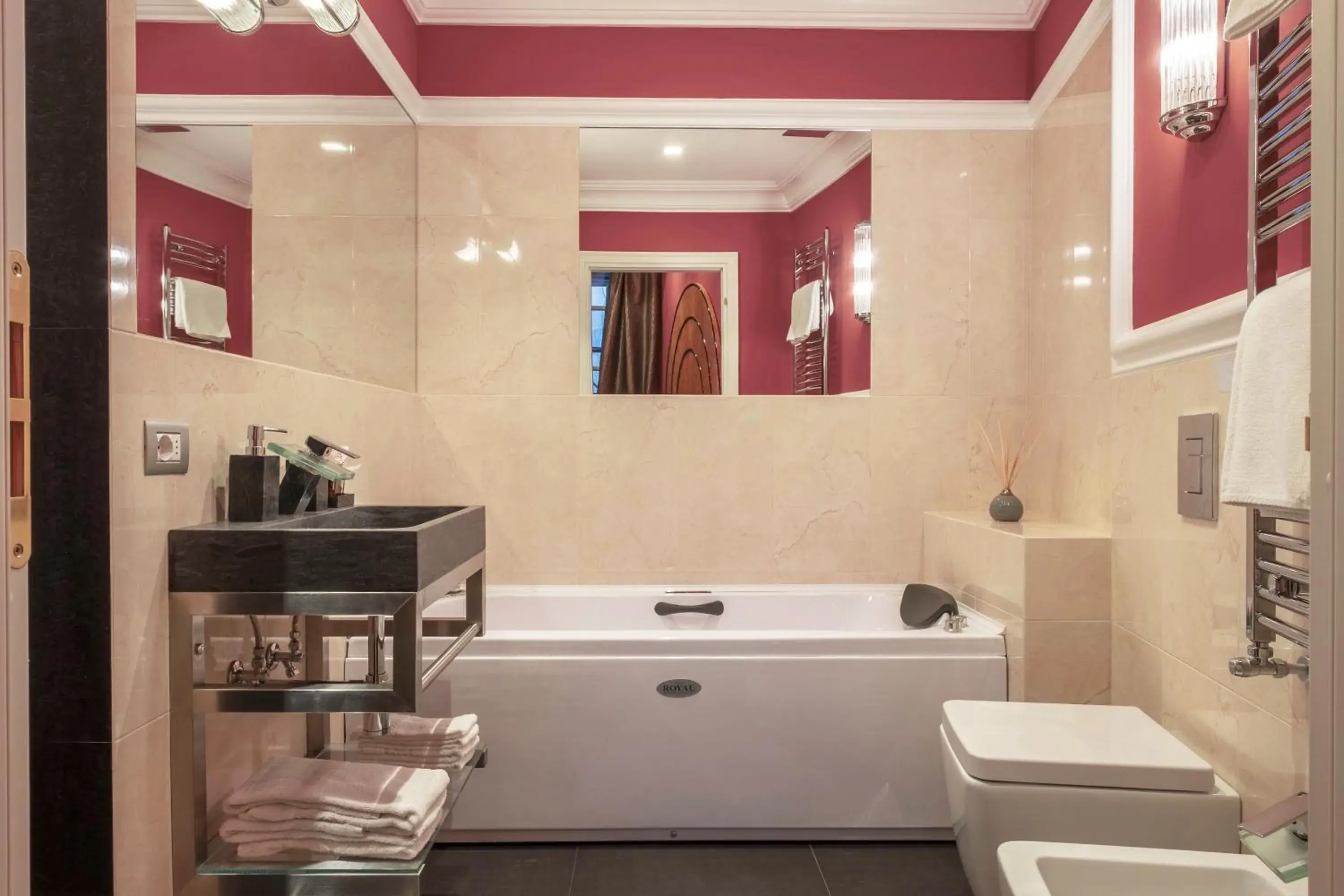 Bathroom in La Maison du Sage Bathroom in La Maison du Sage