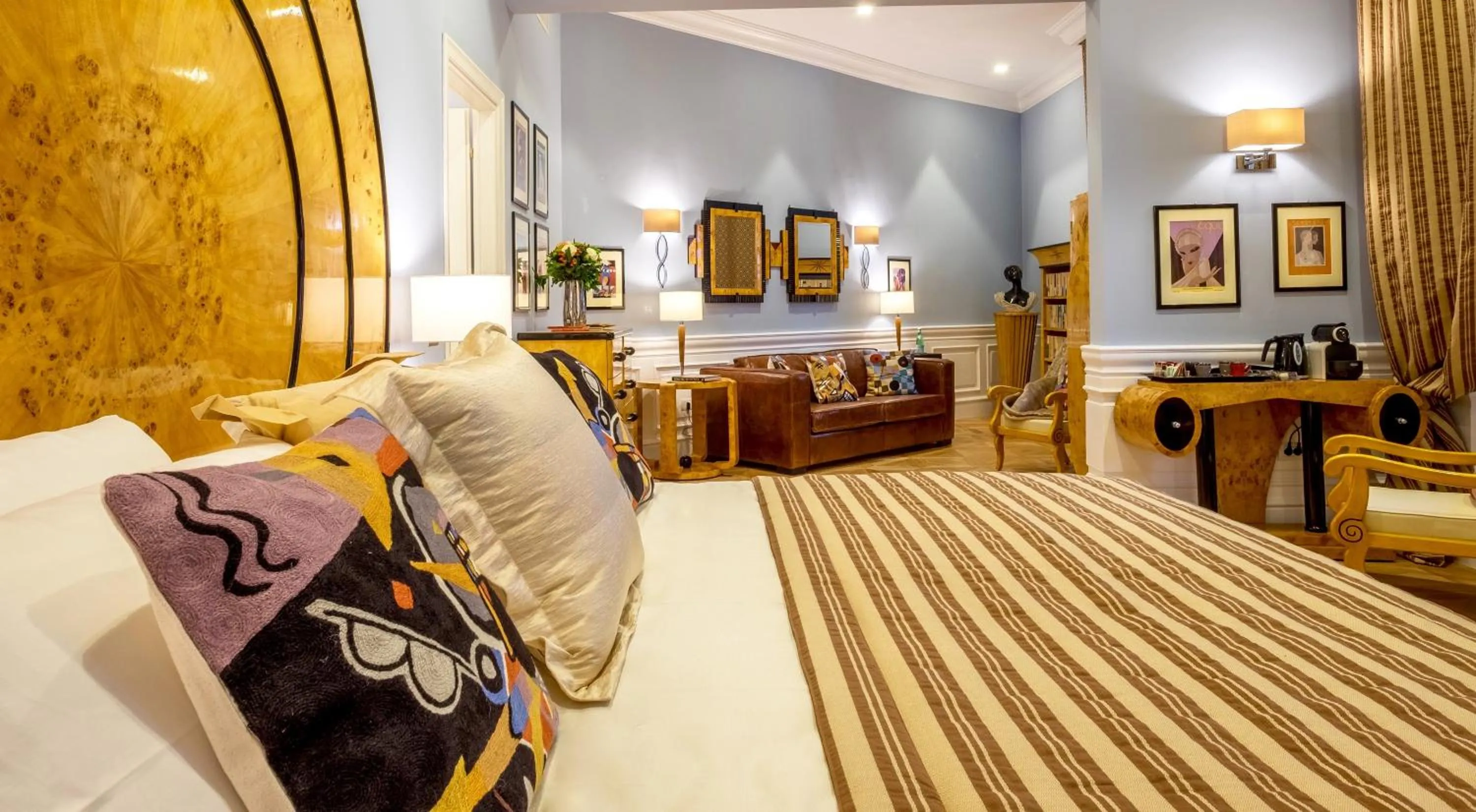 Photo of the whole room, Bed in La Maison du Sage