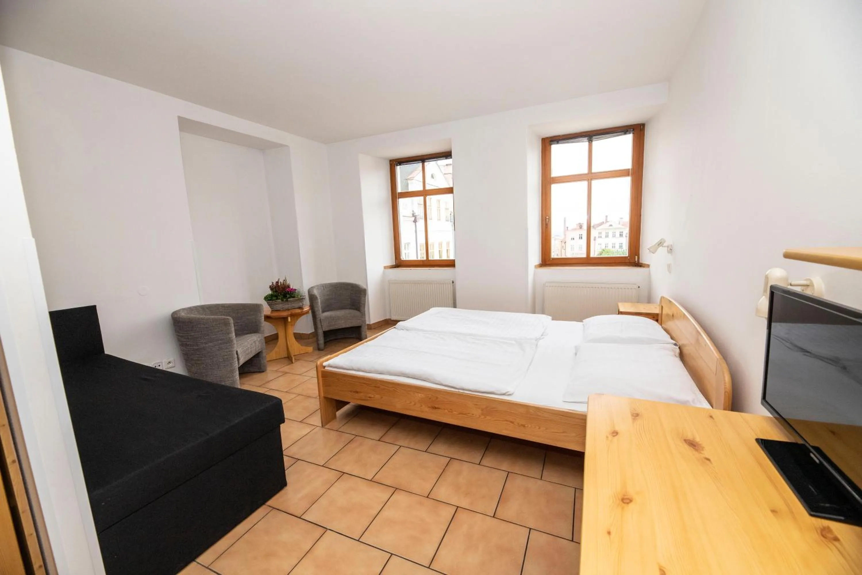 Facility for disabled guests, Bed in Hotel Praha