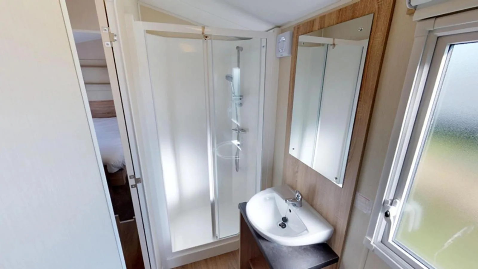 Shower in Pentire Coastal Holiday Park