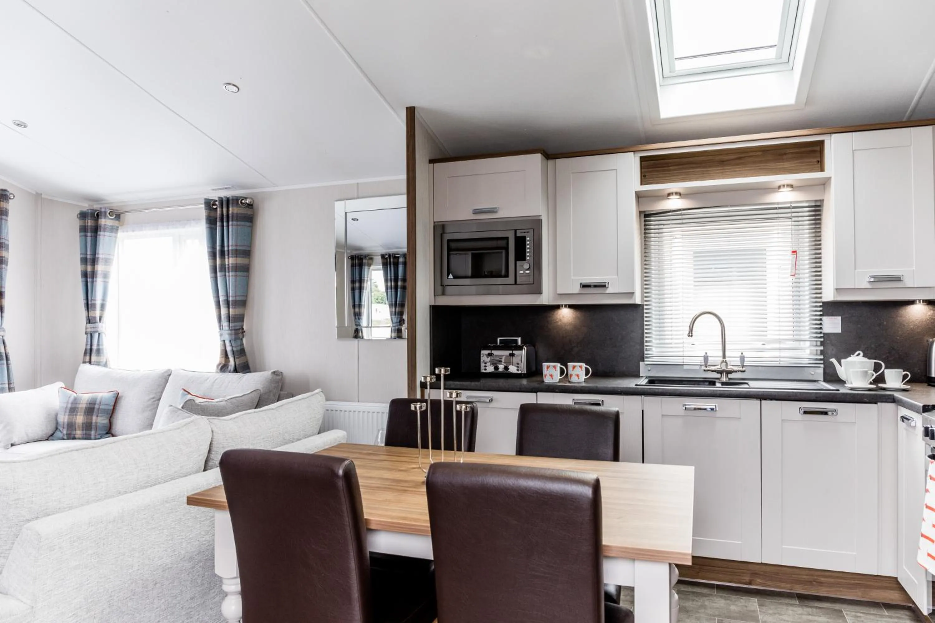Kitchen or kitchenette in Pentire Coastal Holiday Park