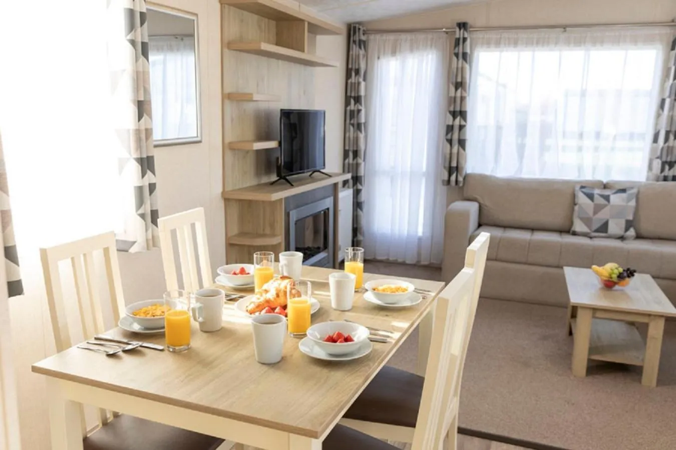 Dining area in Pentire Coastal Holiday Park