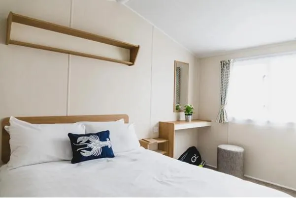 Bed in Pentire Coastal Holiday Park