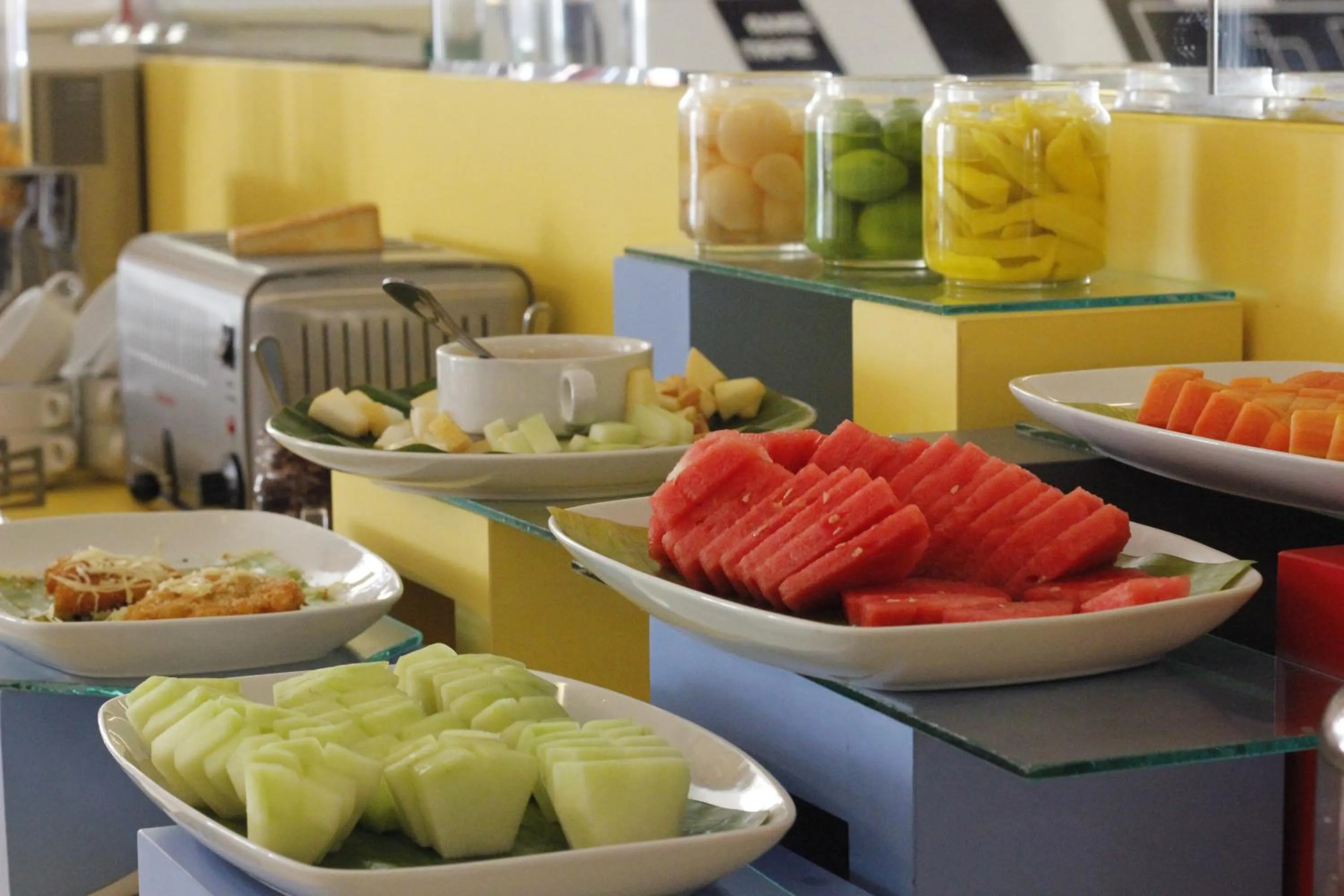 Food and drinks in Sinar Sport Hotel