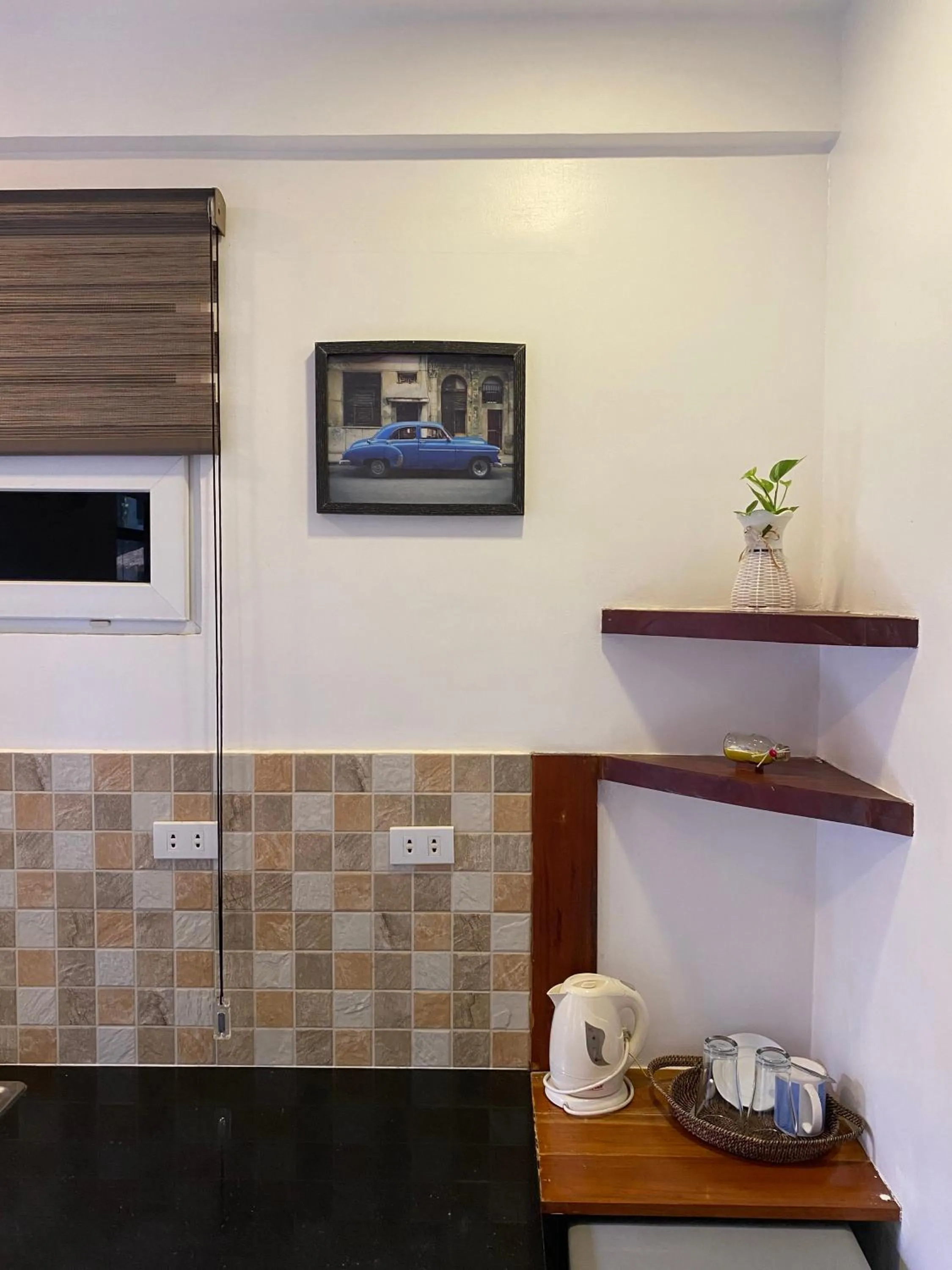 Coffee/tea facilities in Everrich Boutique Resort Boracay