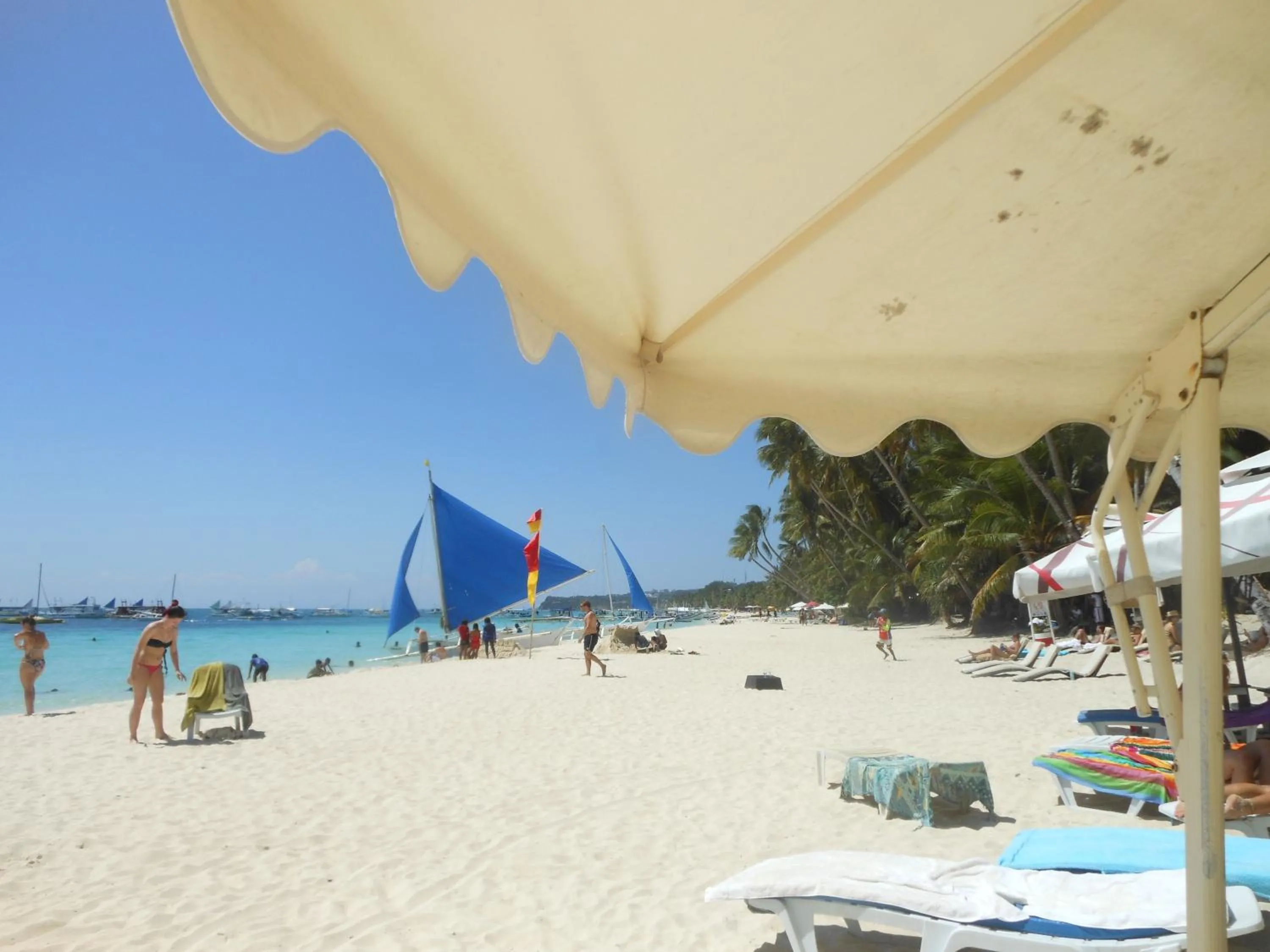 Beach in Everrich Boutique Resort Boracay