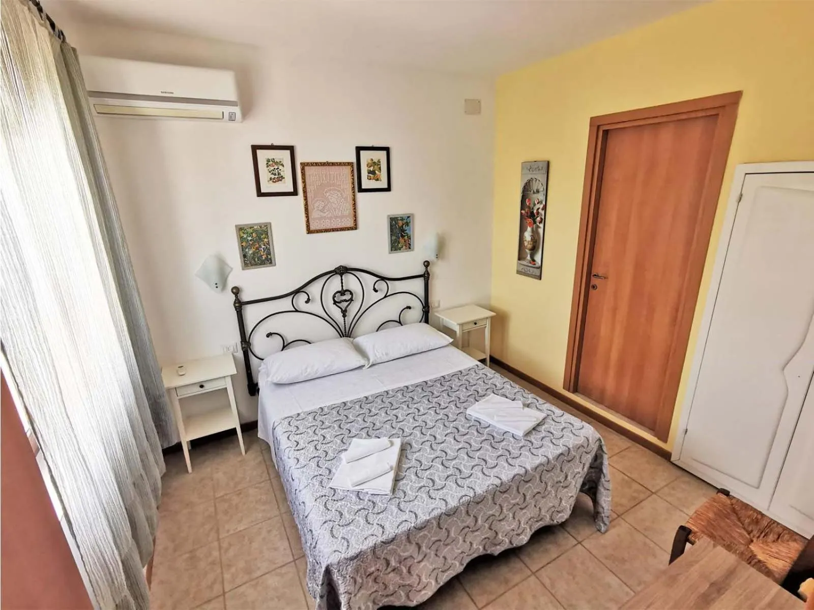 Bed in Il Girasole Country Village