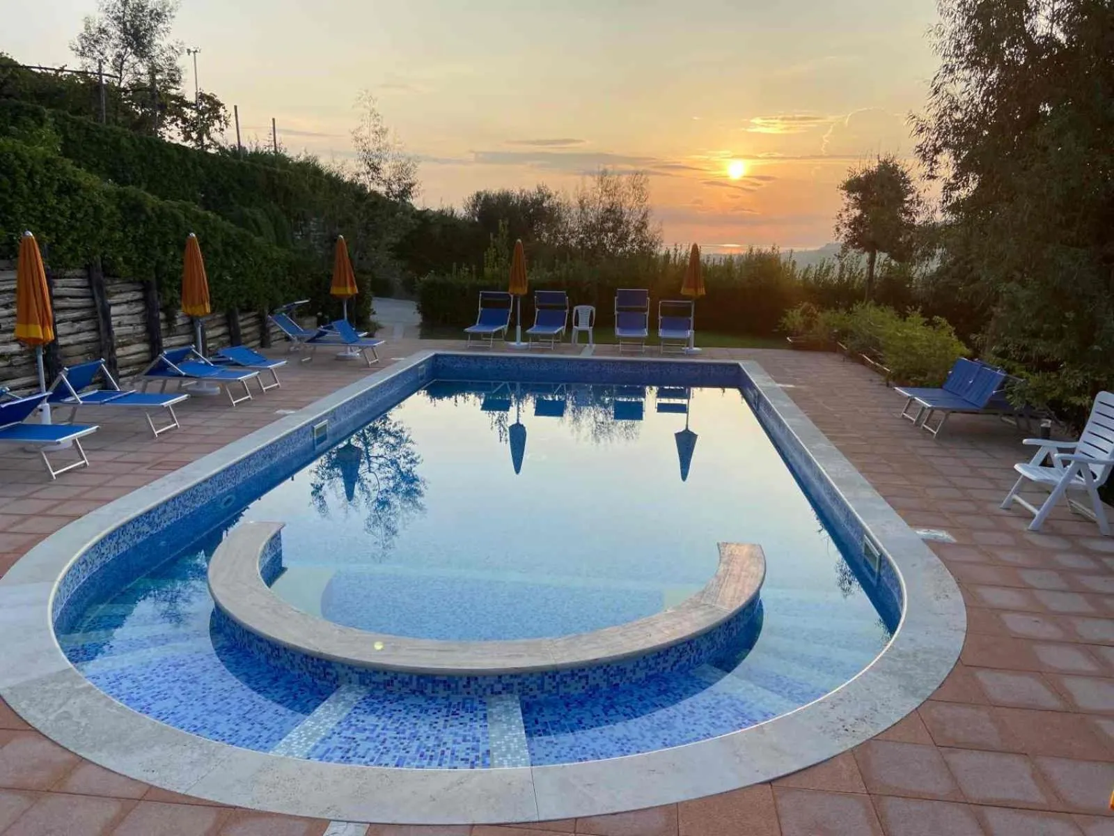 Swimming pool in Il Girasole Country Village