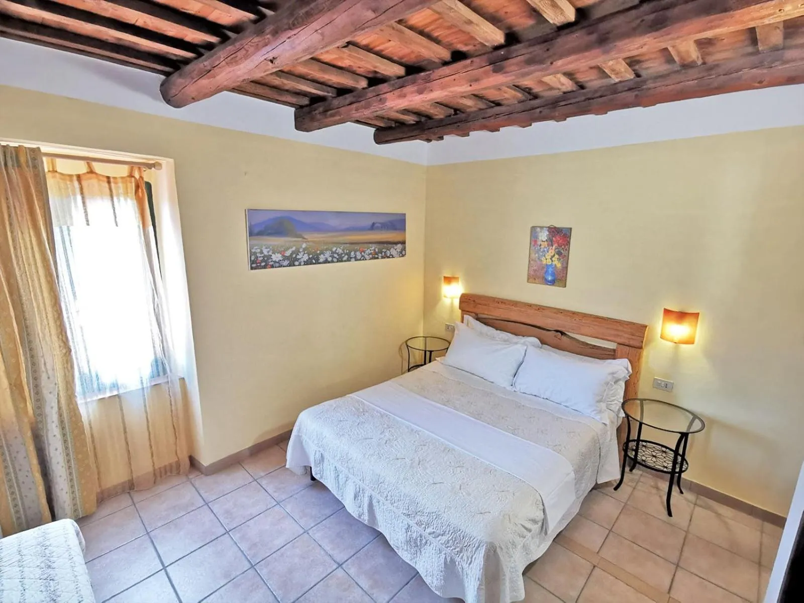 Photo of the whole room, Bed in Il Girasole Country Village