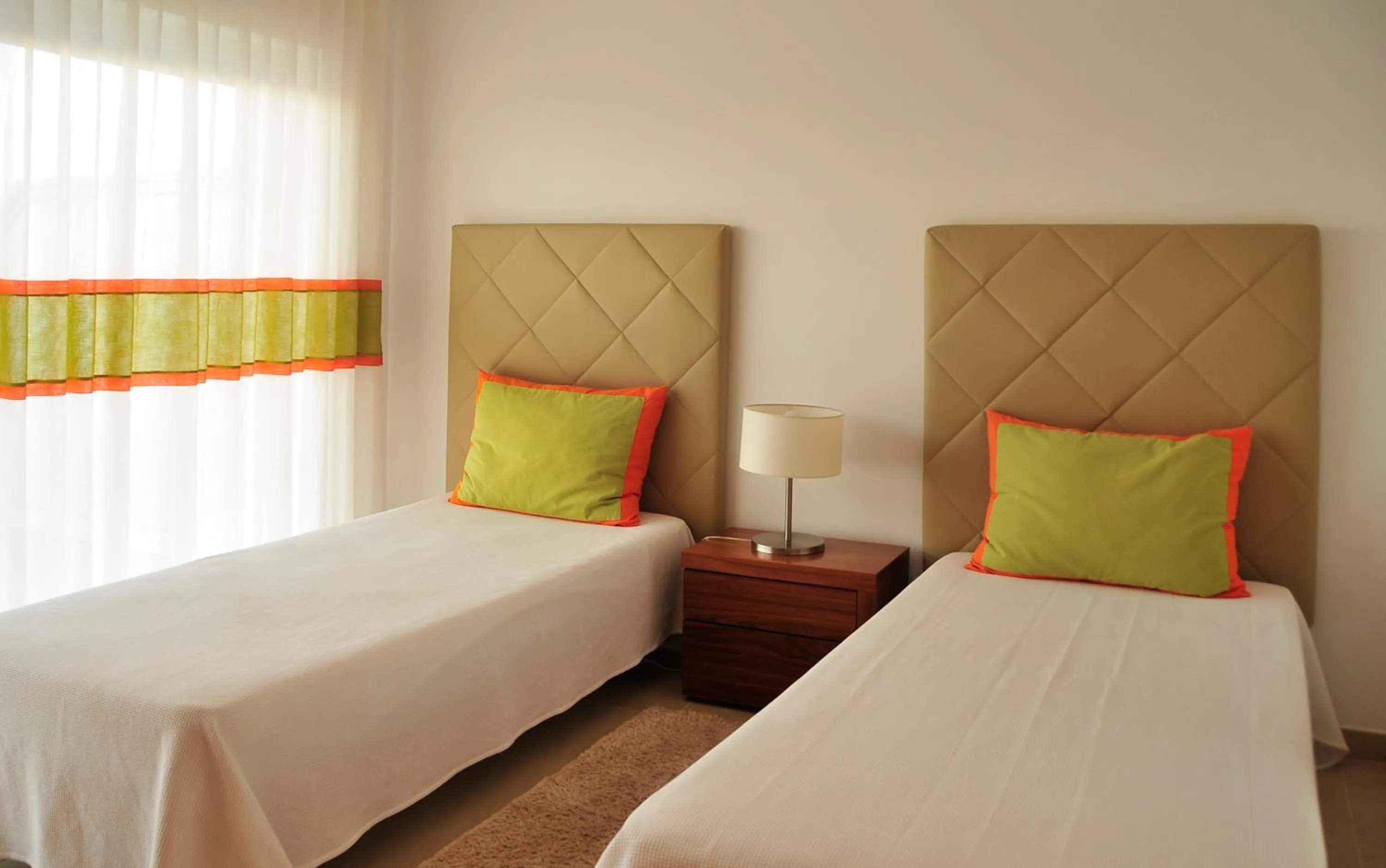 Bedroom, Bed in Praia Del Rei SeaView