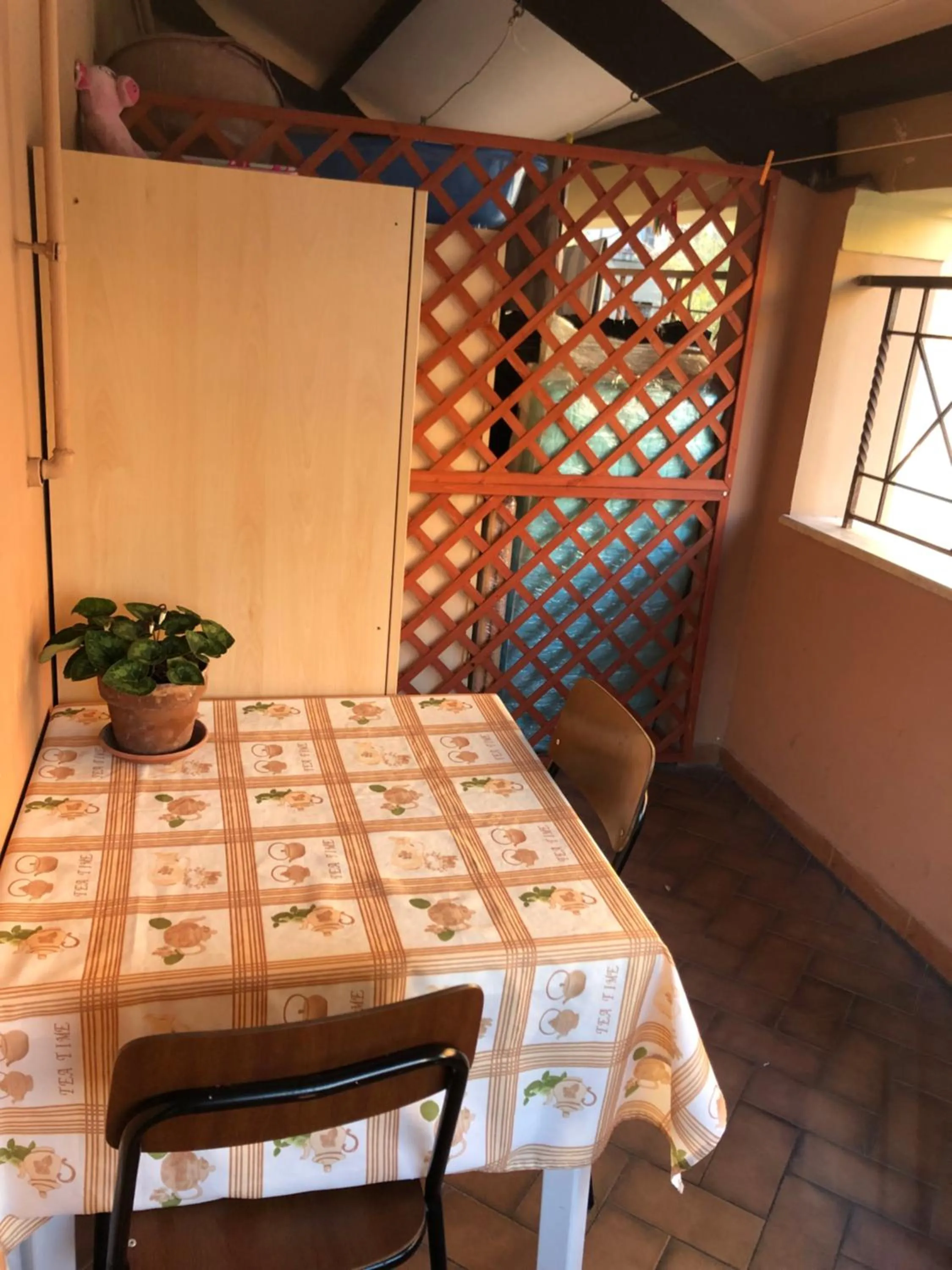 Balcony/Terrace, Bed in Domus Santa Caterina