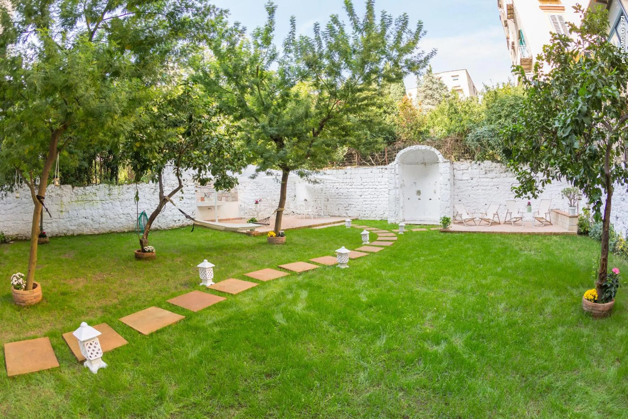 Garden in The Foria House by House In Naples