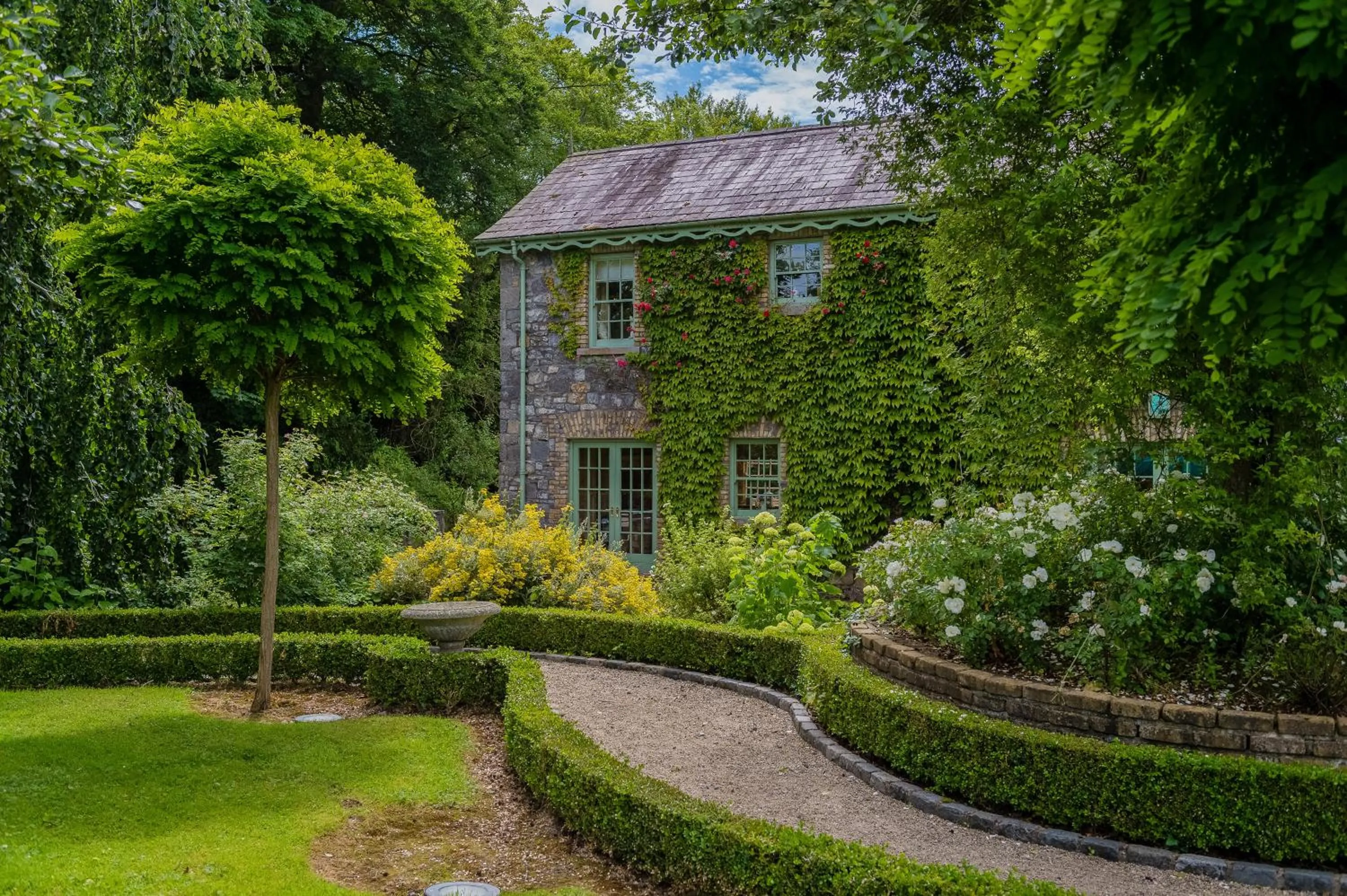Garden in Cliff at Lyons