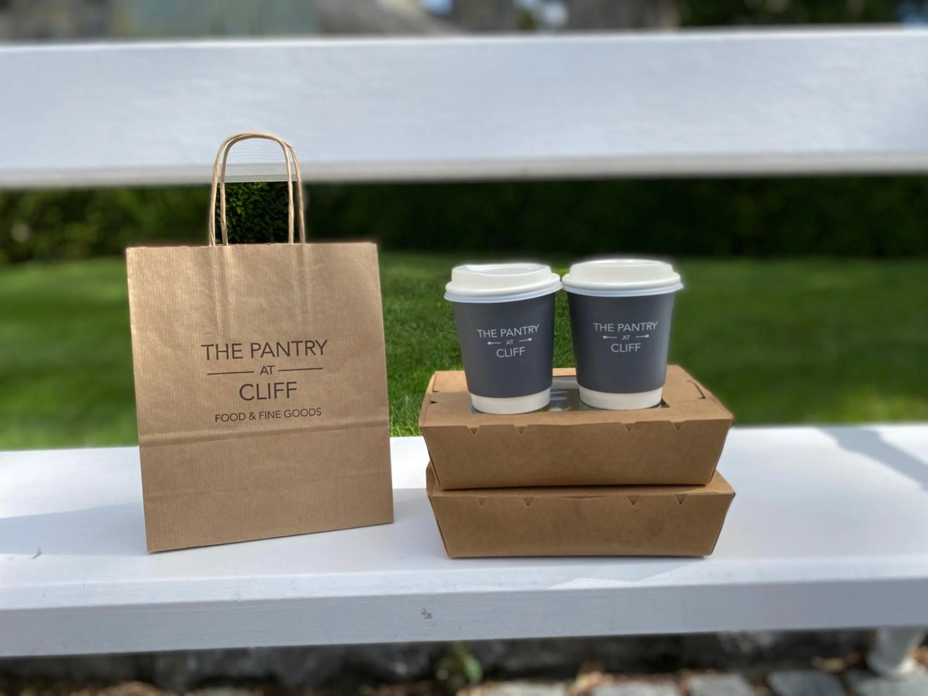 Meals in Cliff at Lyons