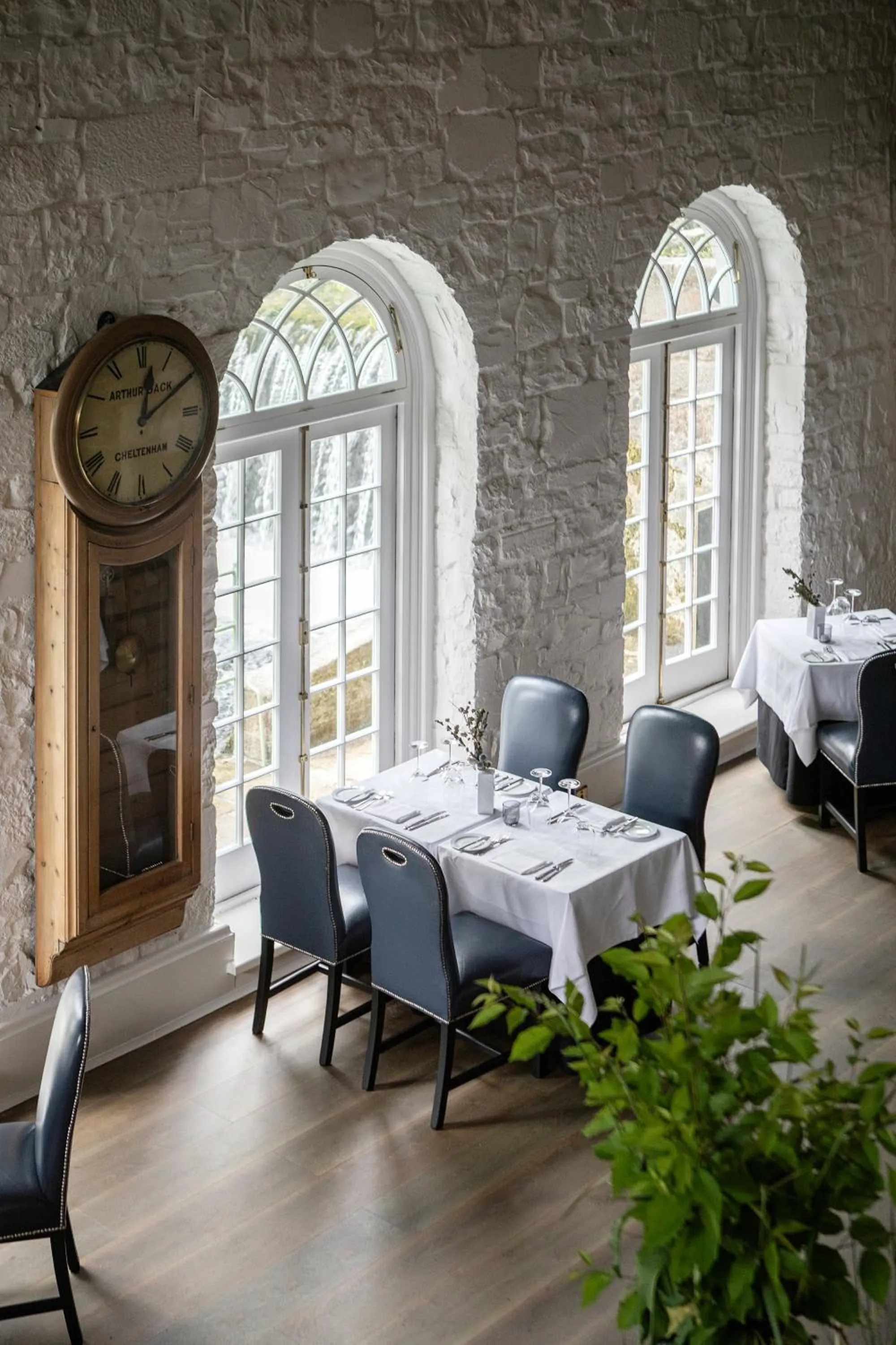 Restaurant/places to eat in Cliff at Lyons